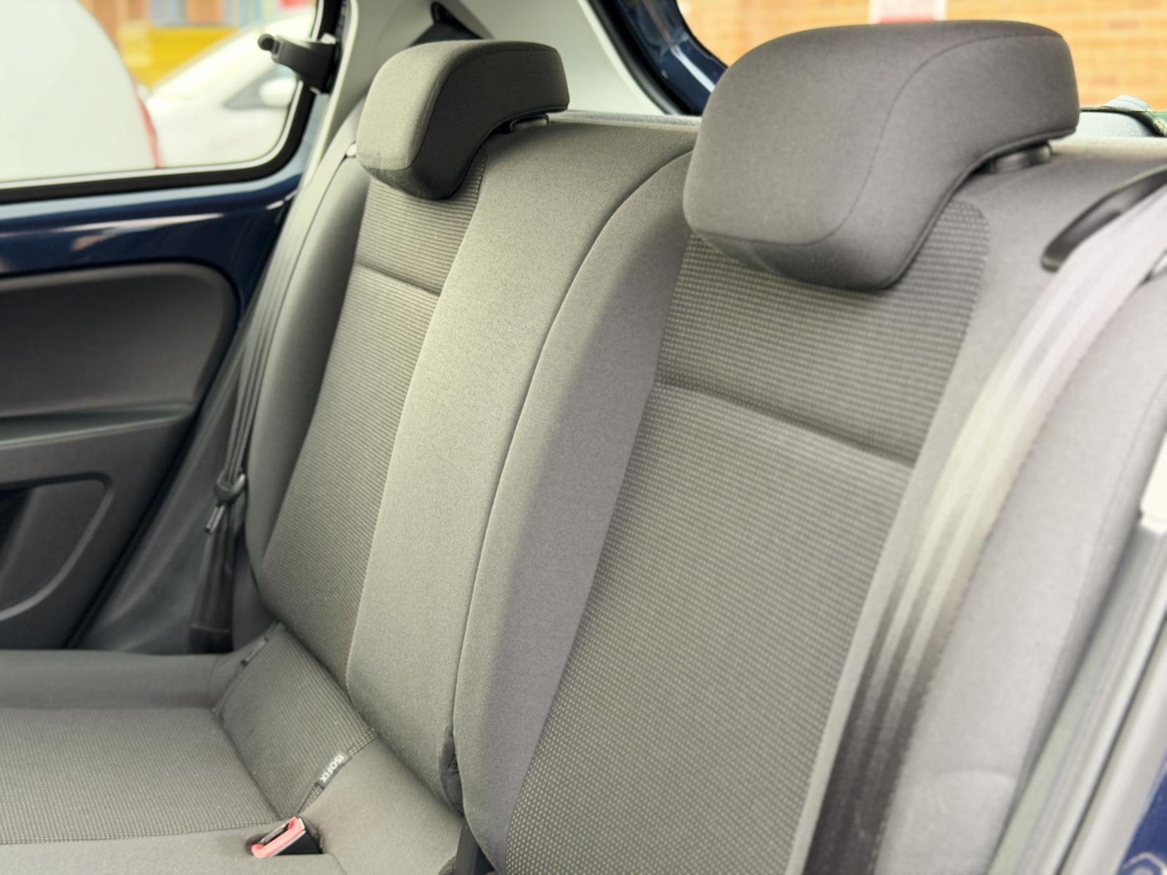 Volkswagen up! 1.0 High up! Hatchback 5dr Petrol ASG Euro 6 (75 ps)