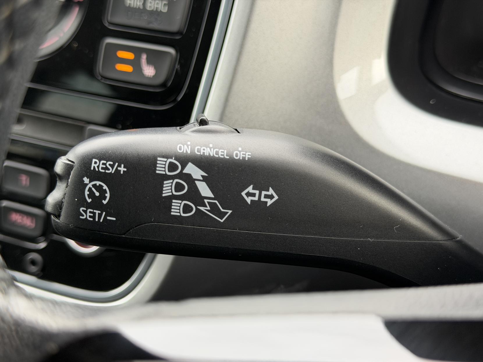 Volkswagen up! 1.0 High up! Hatchback 5dr Petrol ASG Euro 6 (75 ps)