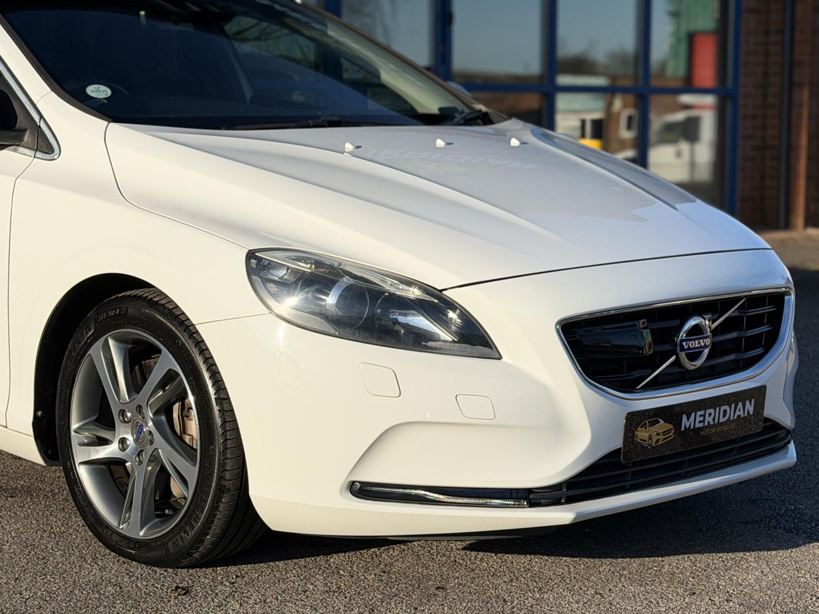 Volvo V40 2.0