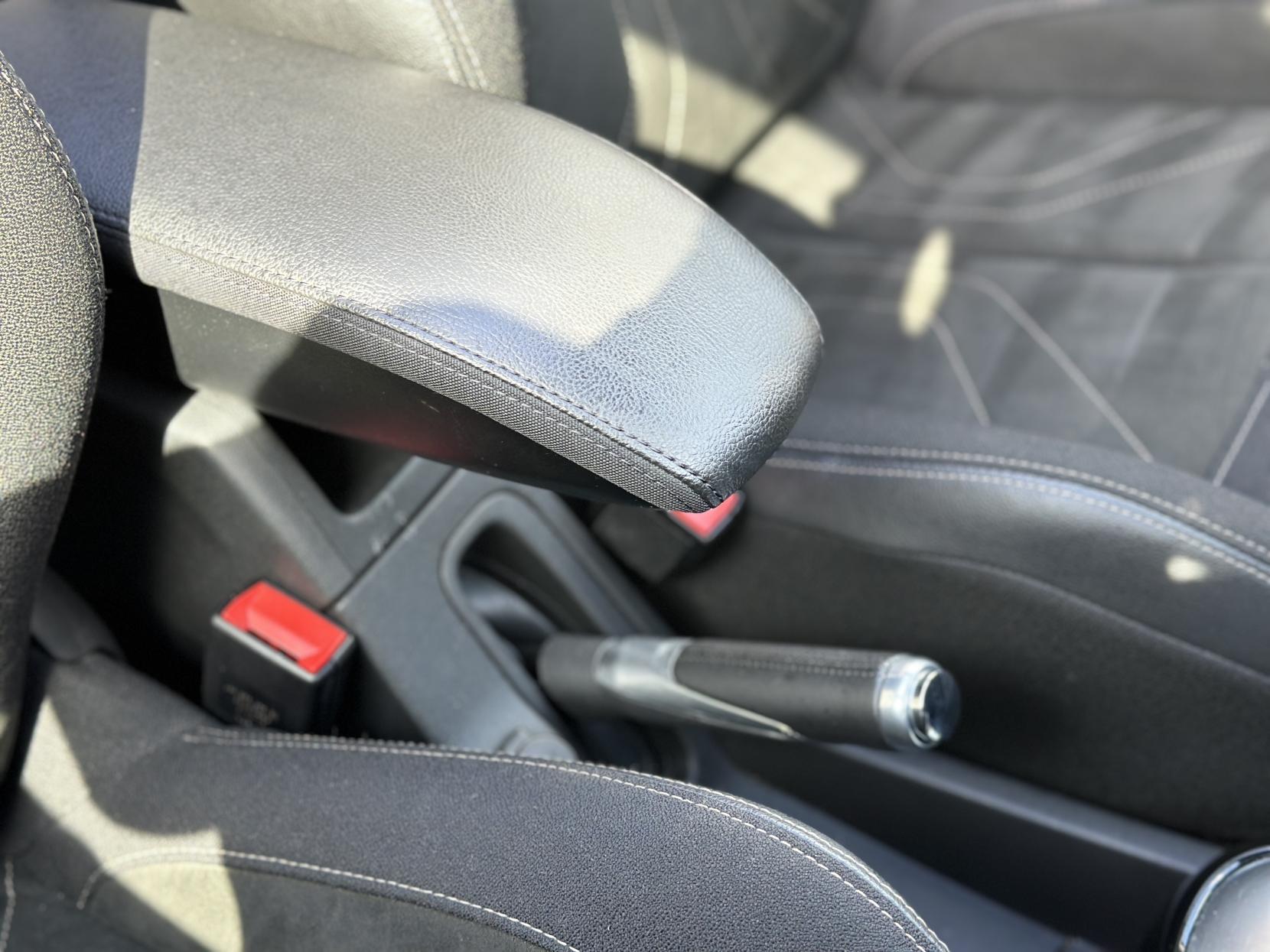 DS AUTOMOBILES DS 3 CABRIO 1.6 THP Prestige Cabriolet 2dr Petrol Manual Euro 6 (s/s) (165 bhp)