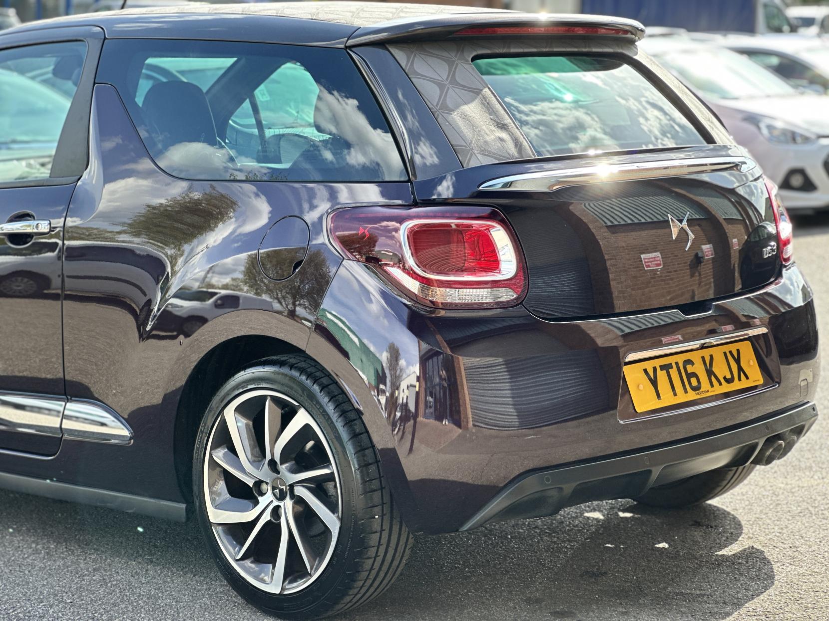 DS AUTOMOBILES DS 3 CABRIO 1.6 THP Prestige Cabriolet 2dr Petrol Manual Euro 6 (s/s) (165 bhp)