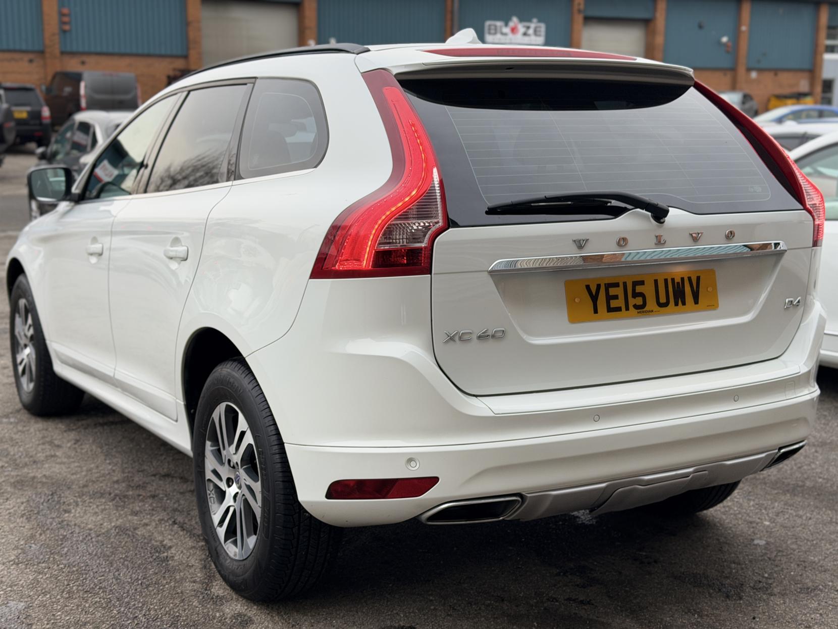 Volvo XC60 2.0 D4 SE SUV 5dr Diesel Geartronic Euro 6 (s/s) (181 ps)