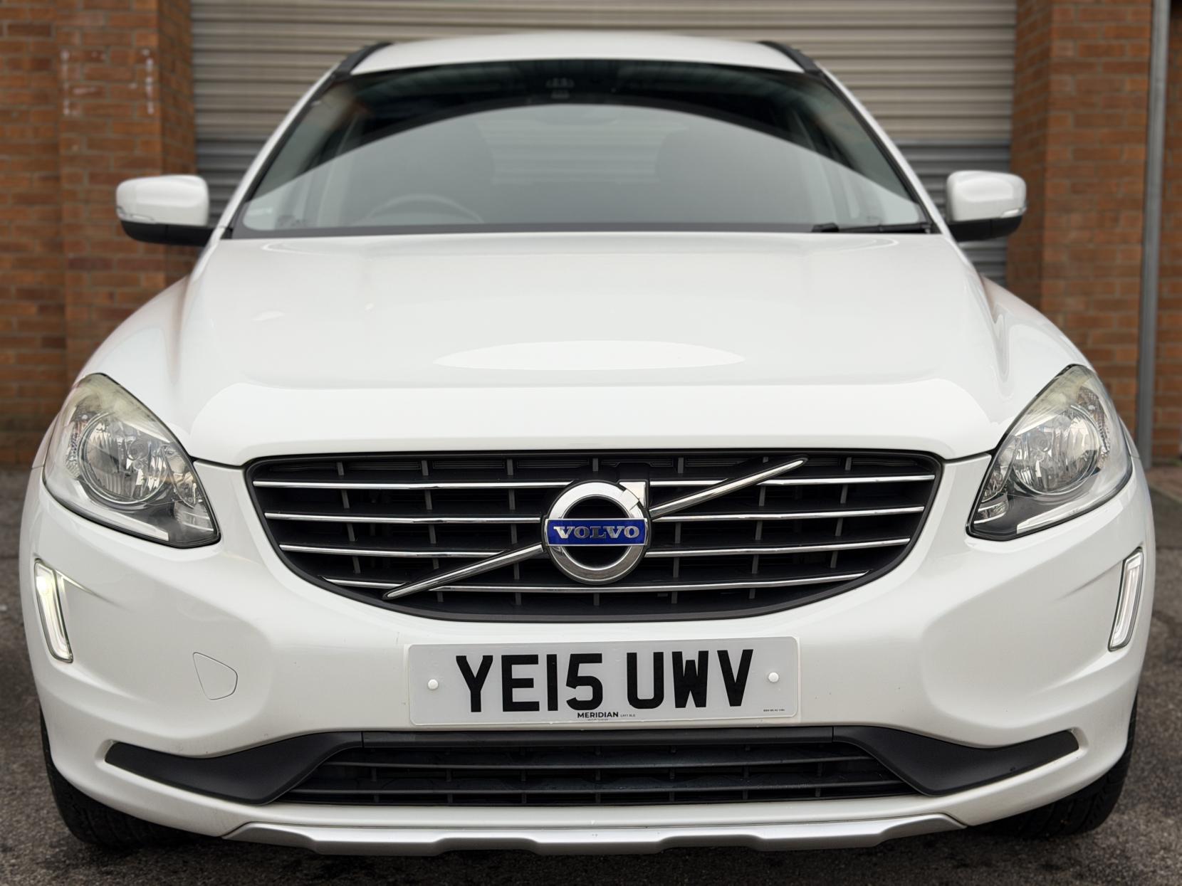 Volvo XC60 2.0 D4 SE SUV 5dr Diesel Geartronic Euro 6 (s/s) (181 ps)