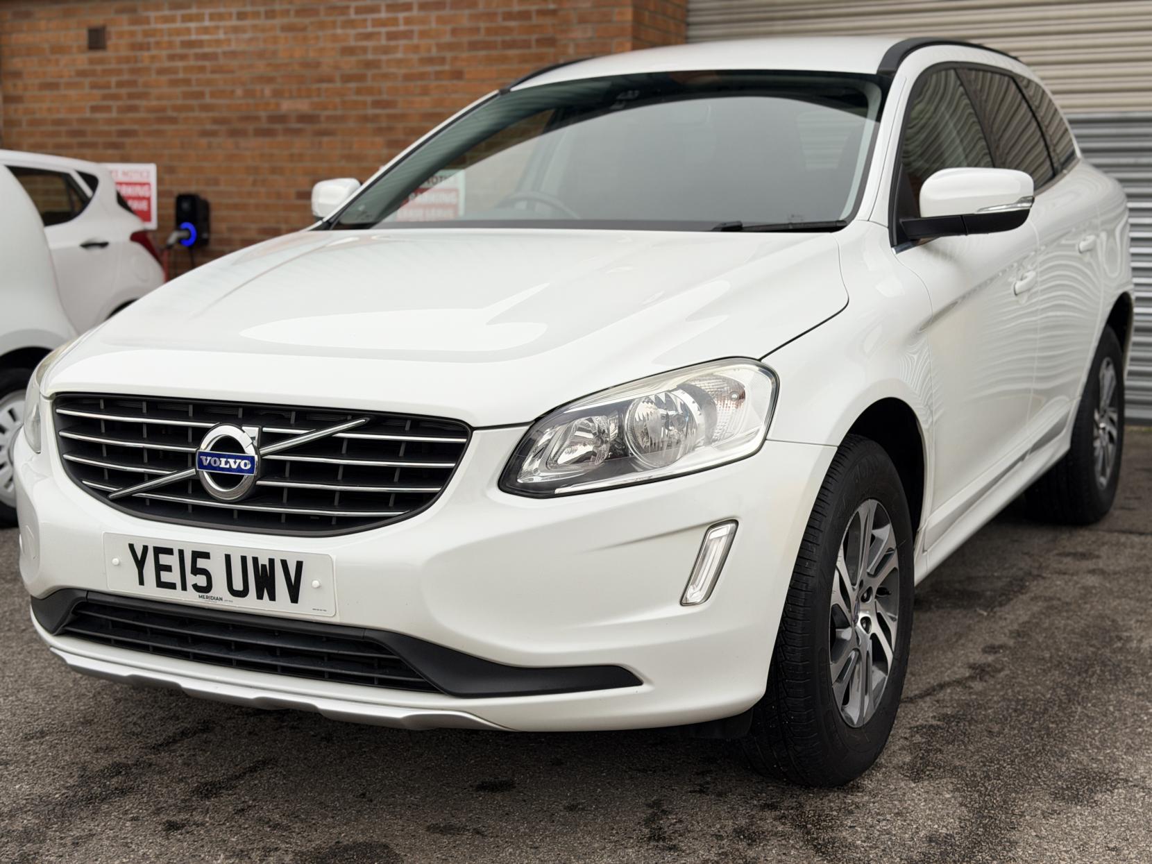 Volvo XC60 2.0 D4 SE SUV 5dr Diesel Geartronic Euro 6 (s/s) (181 ps)