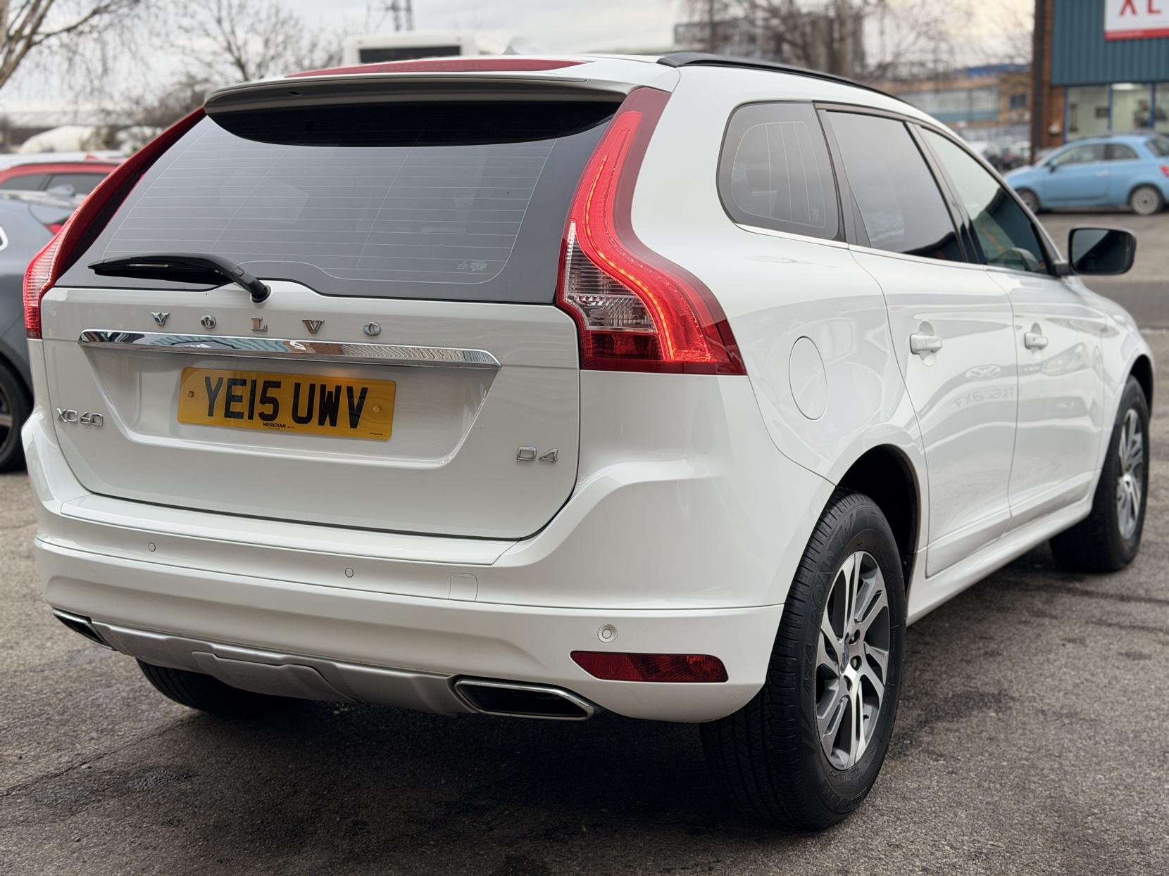 Volvo XC60 2.0 D4 SE SUV 5dr Diesel Geartronic Euro 6 (s/s) (181 ps)