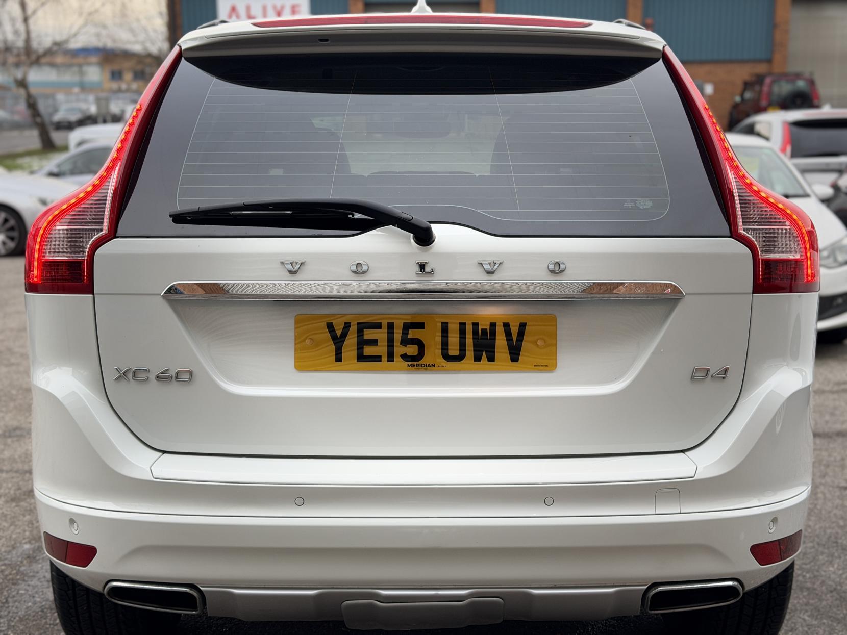 Volvo XC60 2.0 D4 SE SUV 5dr Diesel Geartronic Euro 6 (s/s) (181 ps)