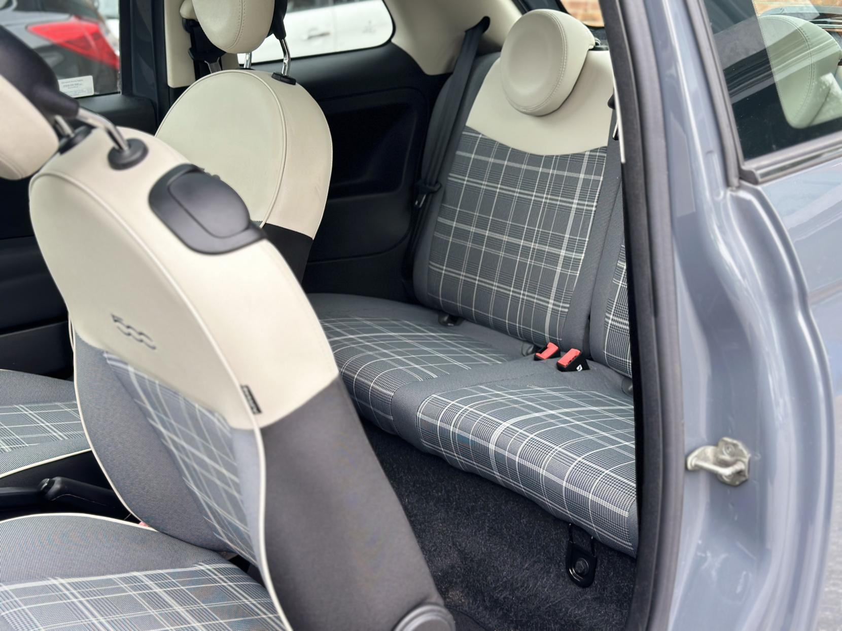 Fiat 500 1.2 Lounge Hatchback 3dr Petrol Manual Euro 6 (s/s) (69 bhp)