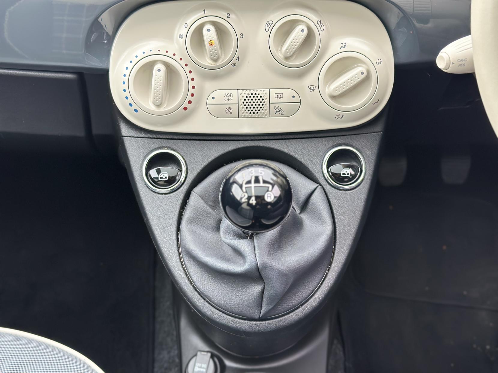 Fiat 500 1.2 Lounge Hatchback 3dr Petrol Manual Euro 6 (s/s) (69 bhp)