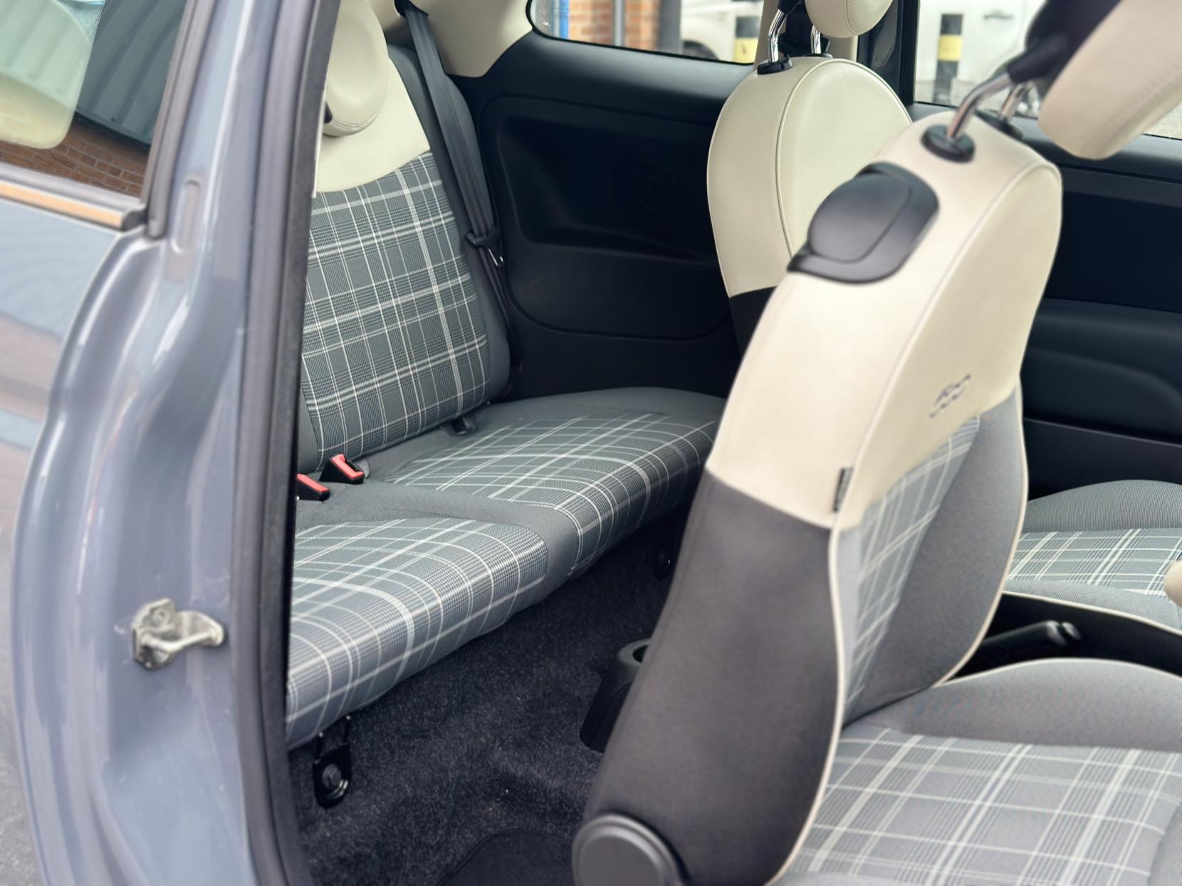 Fiat 500 1.2 Lounge Hatchback 3dr Petrol Manual Euro 6 (s/s) (69 bhp)