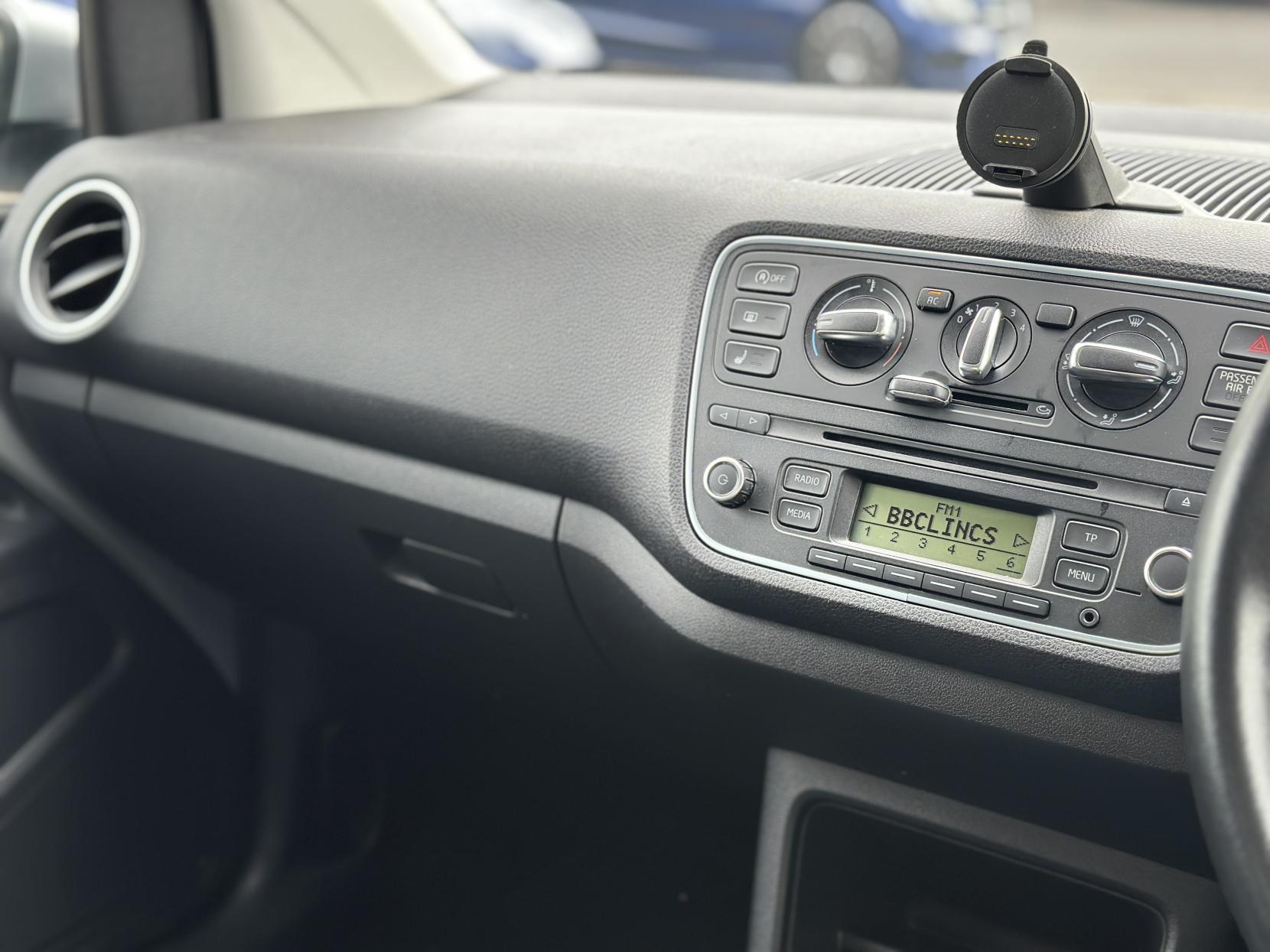 Skoda Citigo 1.0 MPI GreenTech Elegance Hatchback 3dr Petrol Manual Euro 5 (s/s) (75 ps)