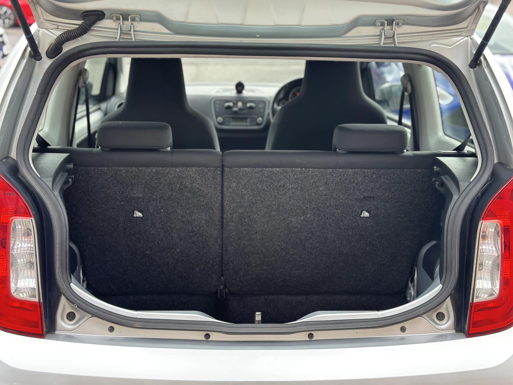 Skoda Citigo 1.0 MPI GreenTech Elegance Hatchback 3dr Petrol Manual Euro 5 (s/s) (75 ps)