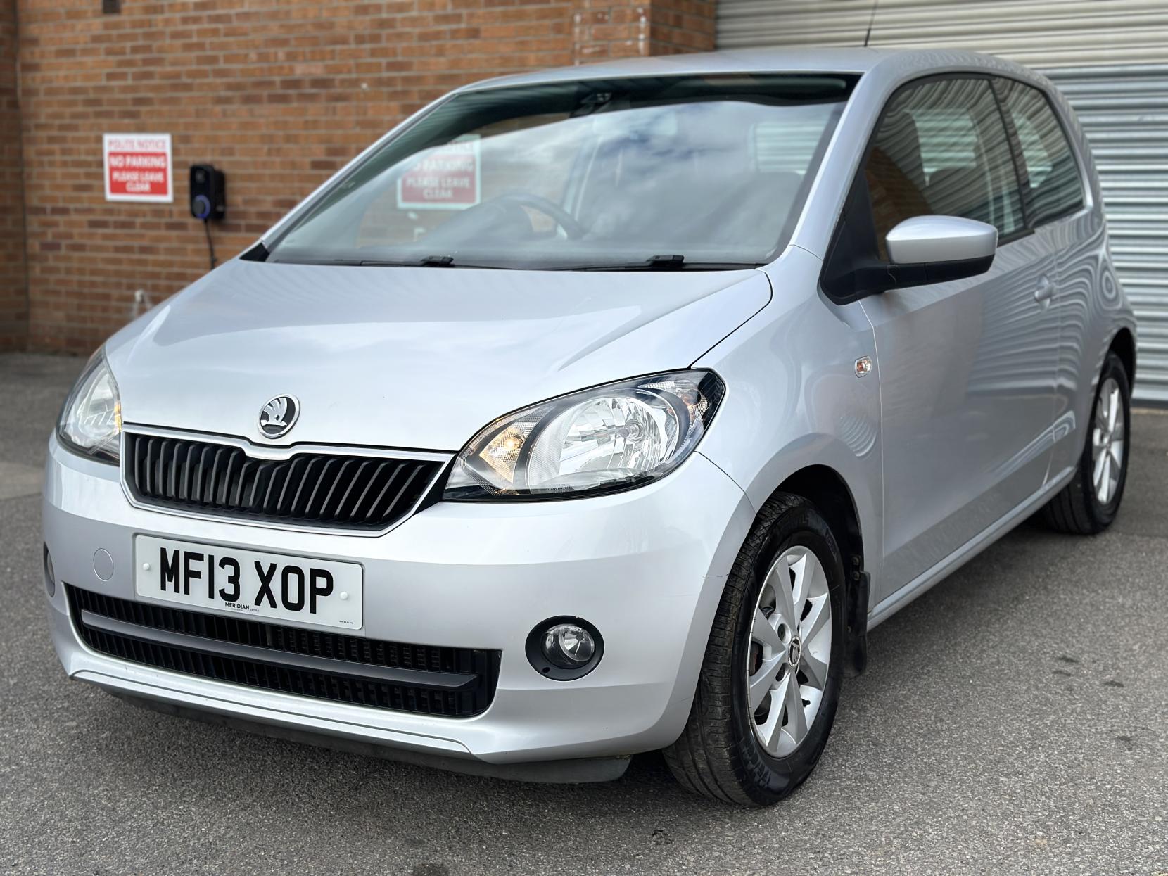 Skoda Citigo 1.0 MPI GreenTech Elegance Hatchback 3dr Petrol Manual Euro 5 (s/s) (75 ps)