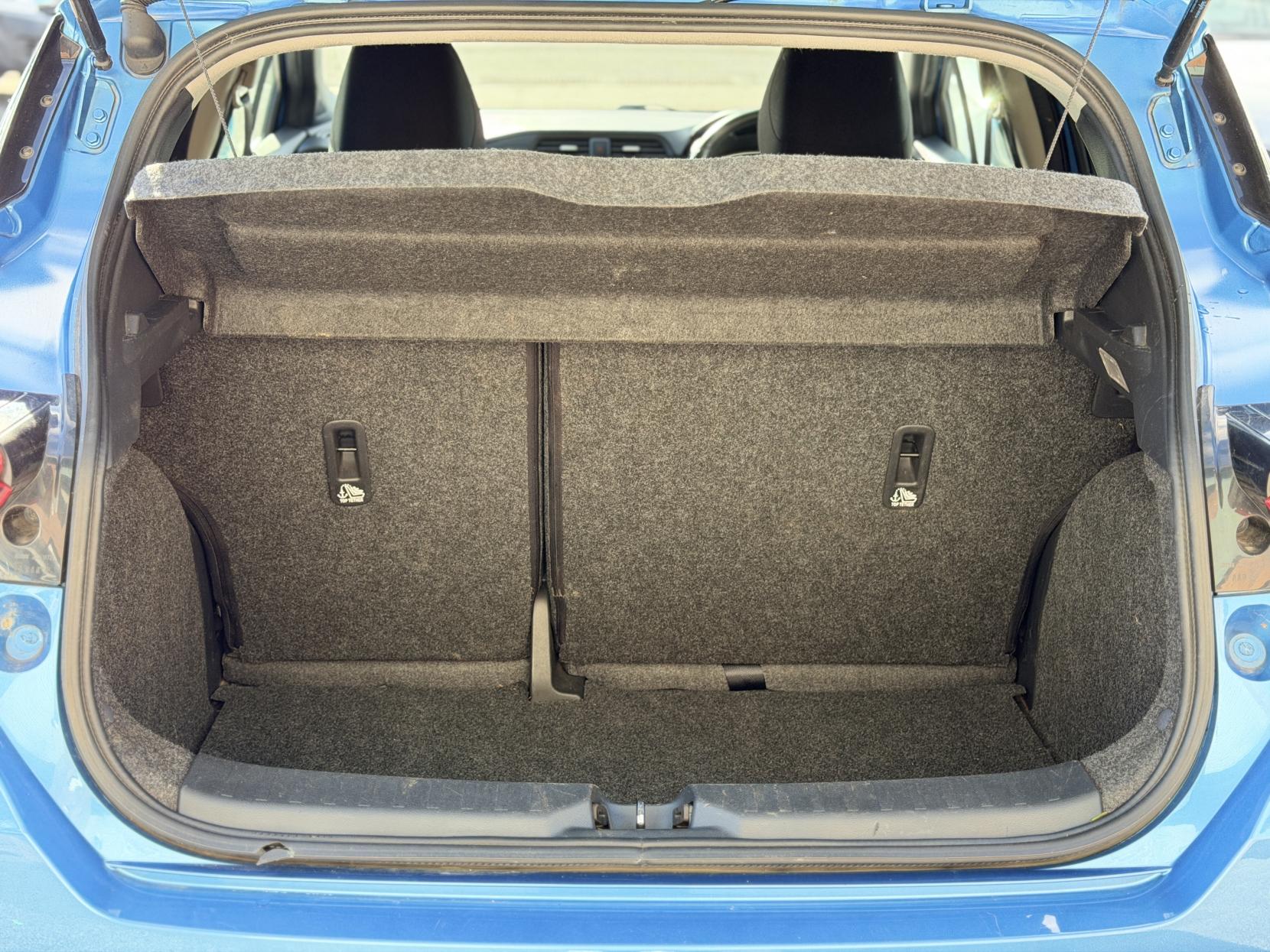 Nissan Micra 1.5 dCi N-Connecta Hatchback 5dr Diesel Manual Euro 6 (s/s) (90 ps)