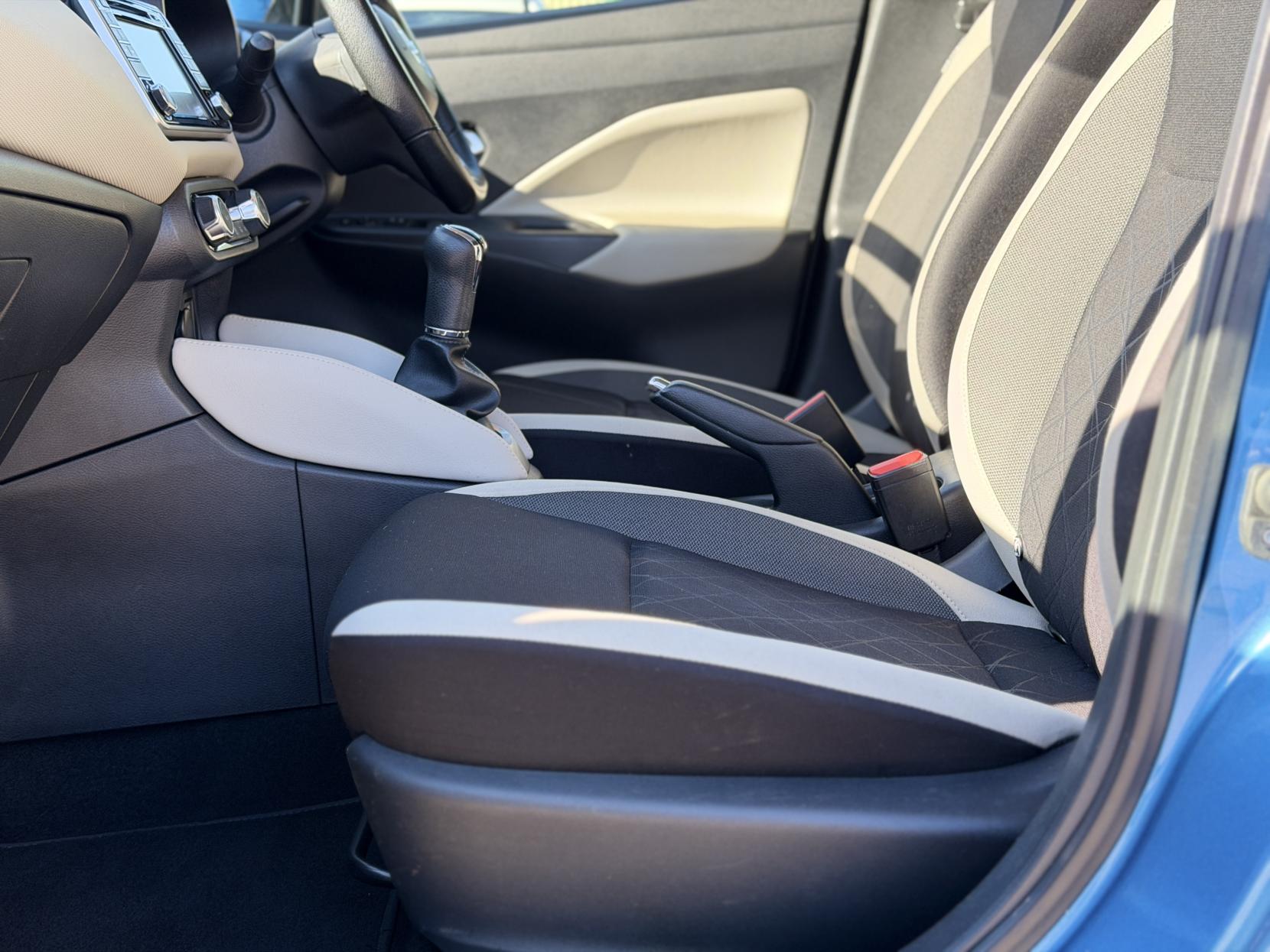 Nissan Micra 1.5 dCi N-Connecta Hatchback 5dr Diesel Manual Euro 6 (s/s) (90 ps)