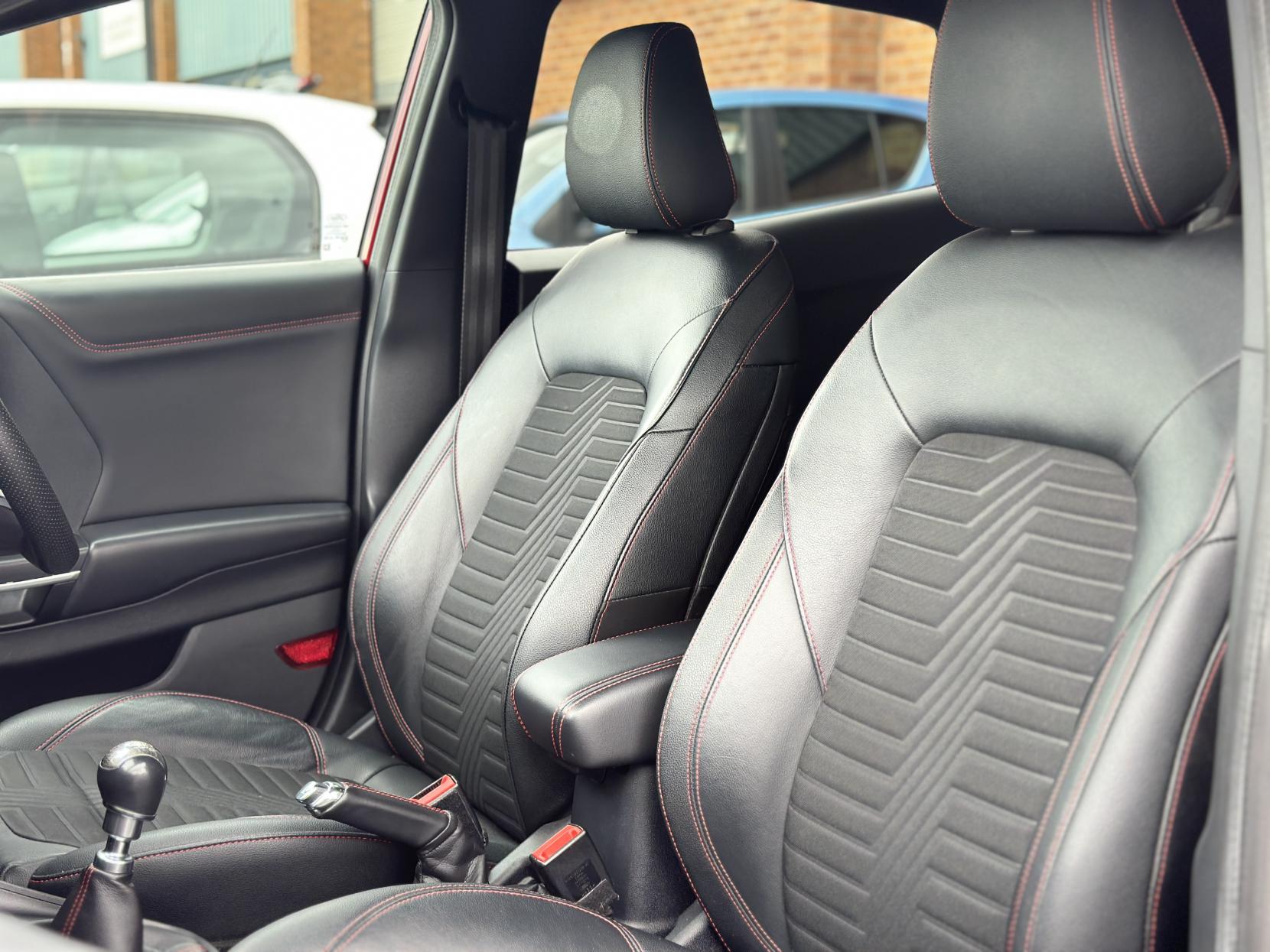 Ford Puma 1.0T EcoBoost MHEV ST-Line X First Edition SUV 5dr Petrol Manual Euro 6 (s/s) (125 ps)