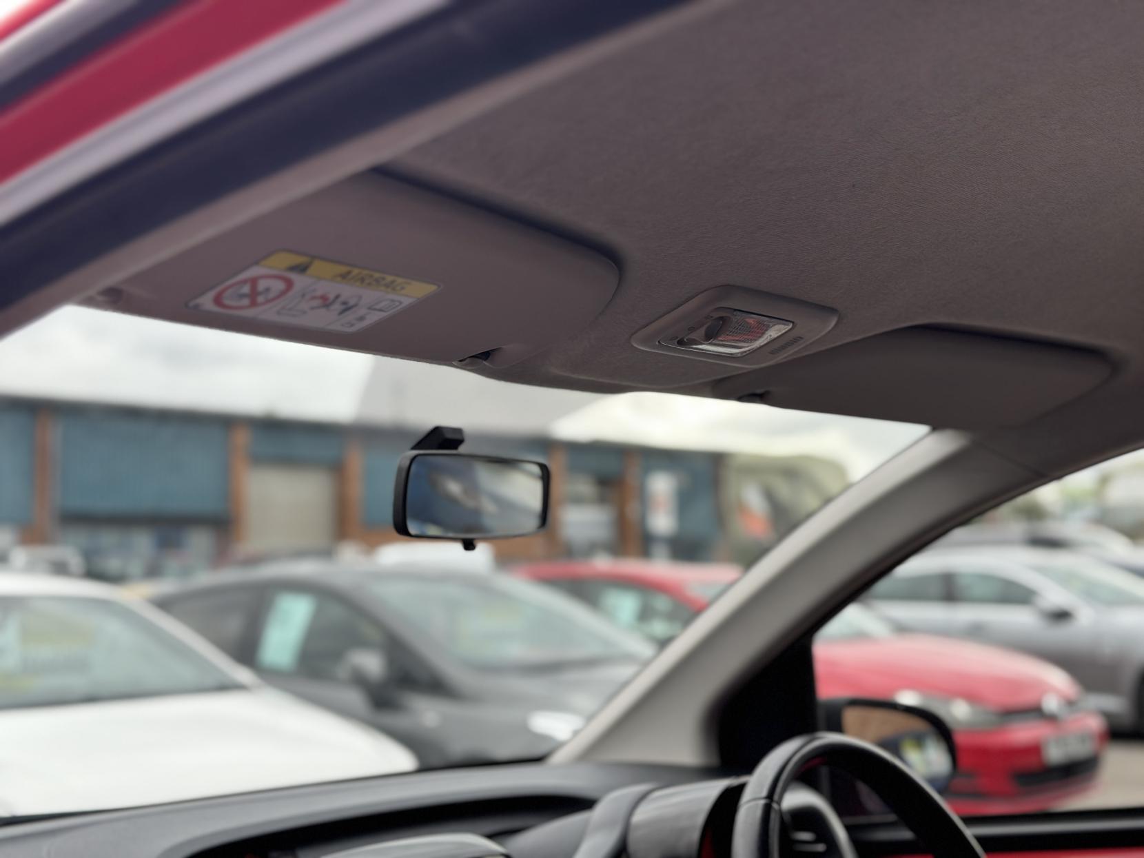 Citroen C1 1.2 PureTech Flair Hatchback 5dr Petrol Manual Euro 6 (82 ps)