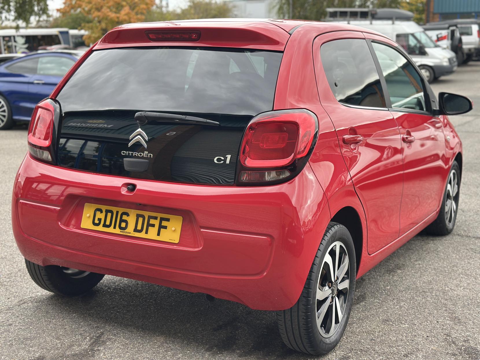 Citroen C1 1.2 PureTech Flair Hatchback 5dr Petrol Manual Euro 6 (82 ps)