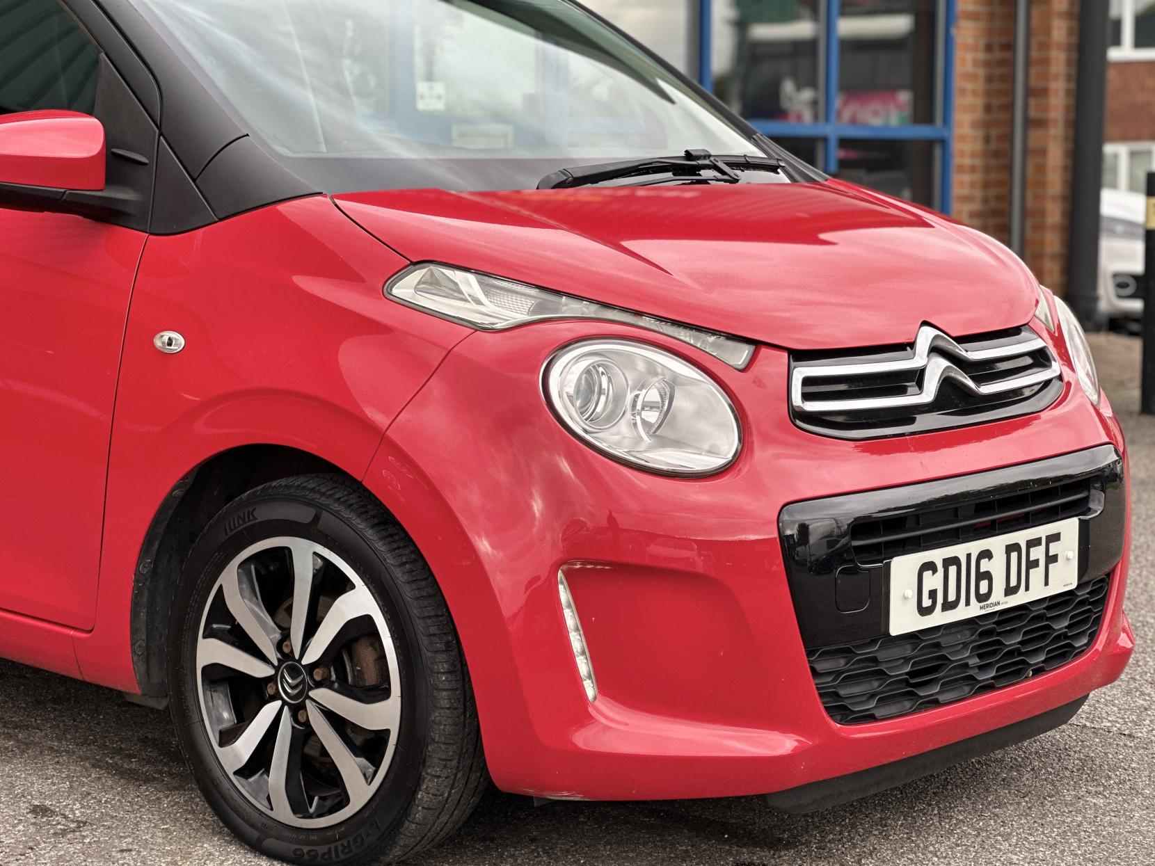 Citroen C1 1.2 PureTech Flair Hatchback 5dr Petrol Manual Euro 6 (82 ps)