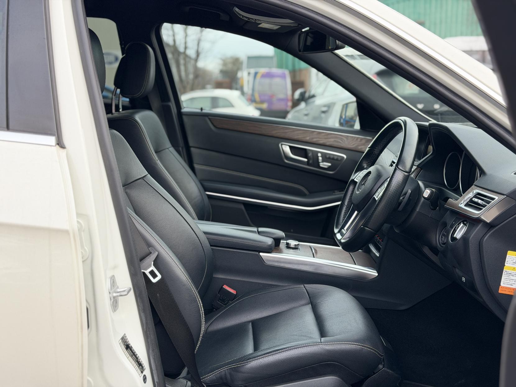 Mercedes-Benz E Class 2.0 E250 Avantgarde 1st Anniversary Edition  Estate (2013 - 2016)