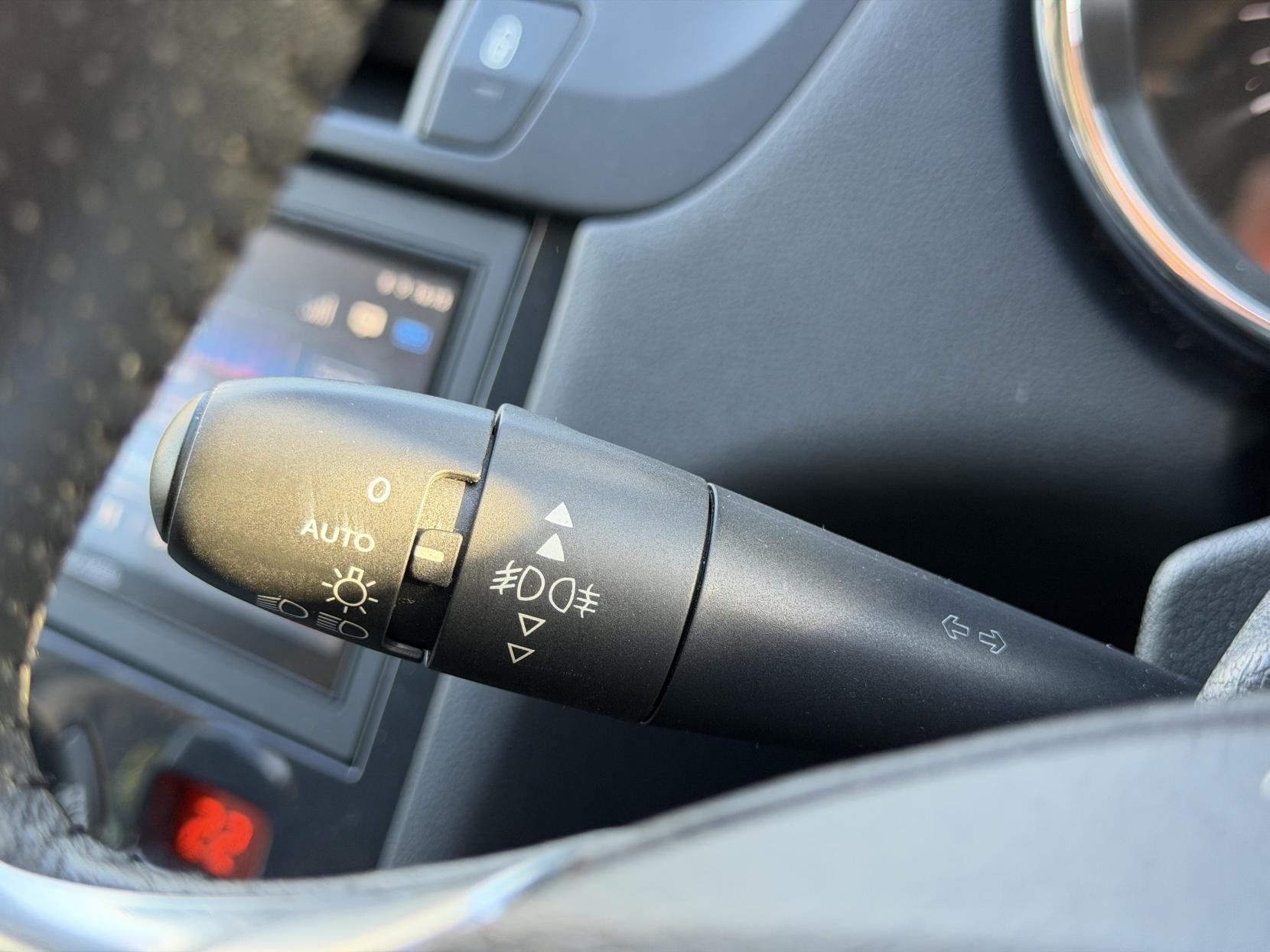 Peugeot 5008 1.6 THP Exclusive MPV 5dr Petrol Auto Euro 5 (156 ps)