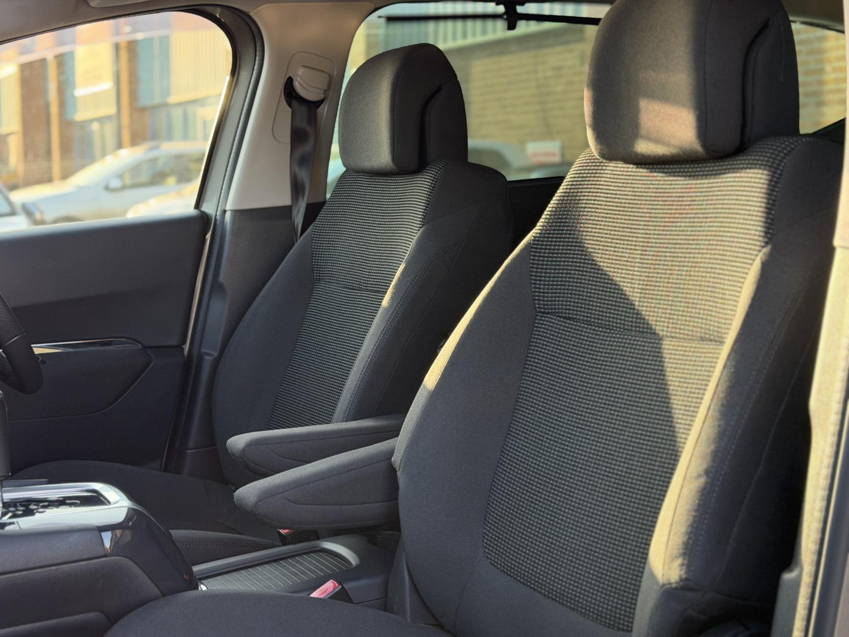 Peugeot 5008 1.6 THP Exclusive MPV 5dr Petrol Auto Euro 5 (156 ps)