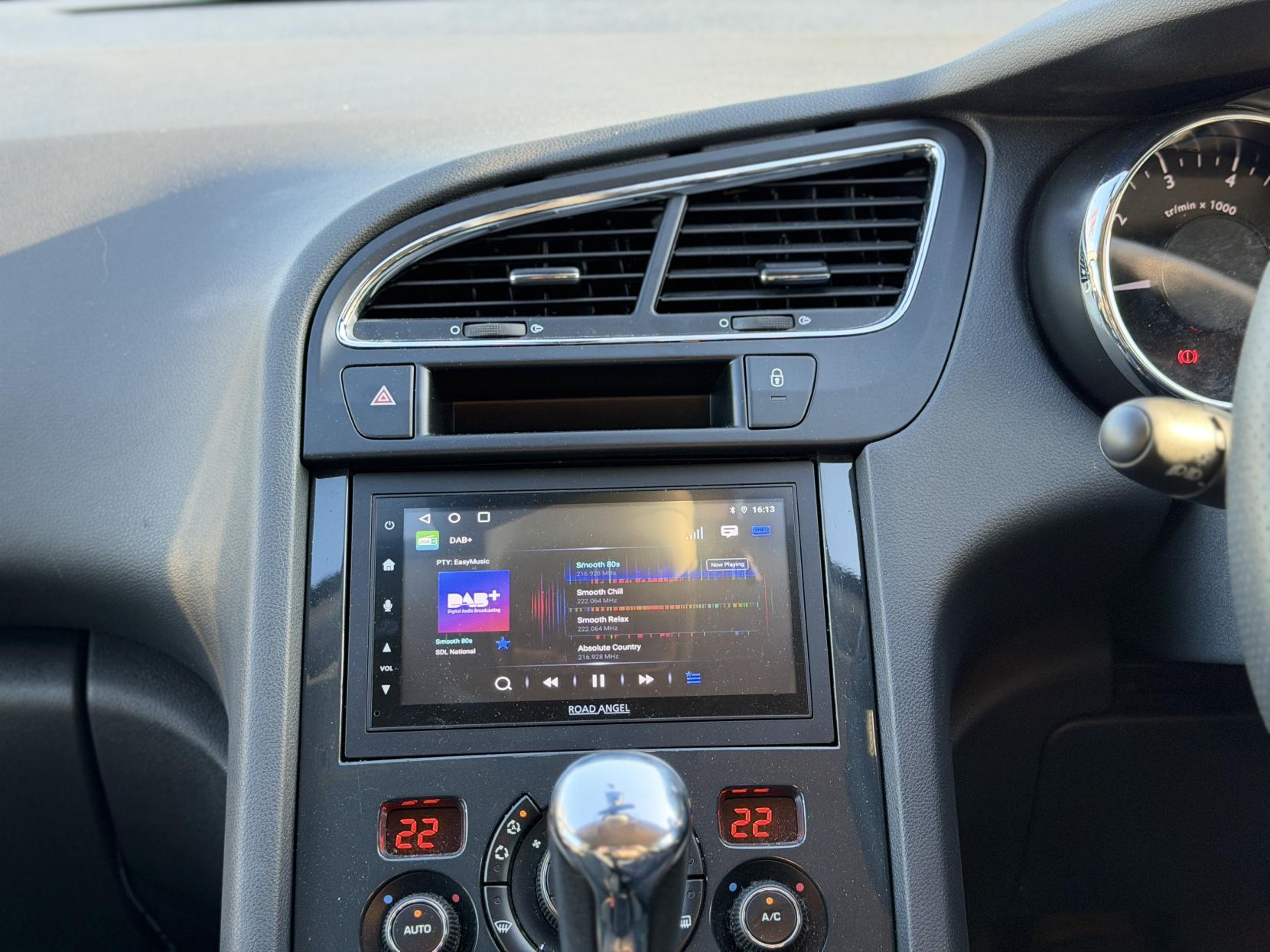 Peugeot 5008 1.6 THP Exclusive MPV 5dr Petrol Auto Euro 5 (156 ps)