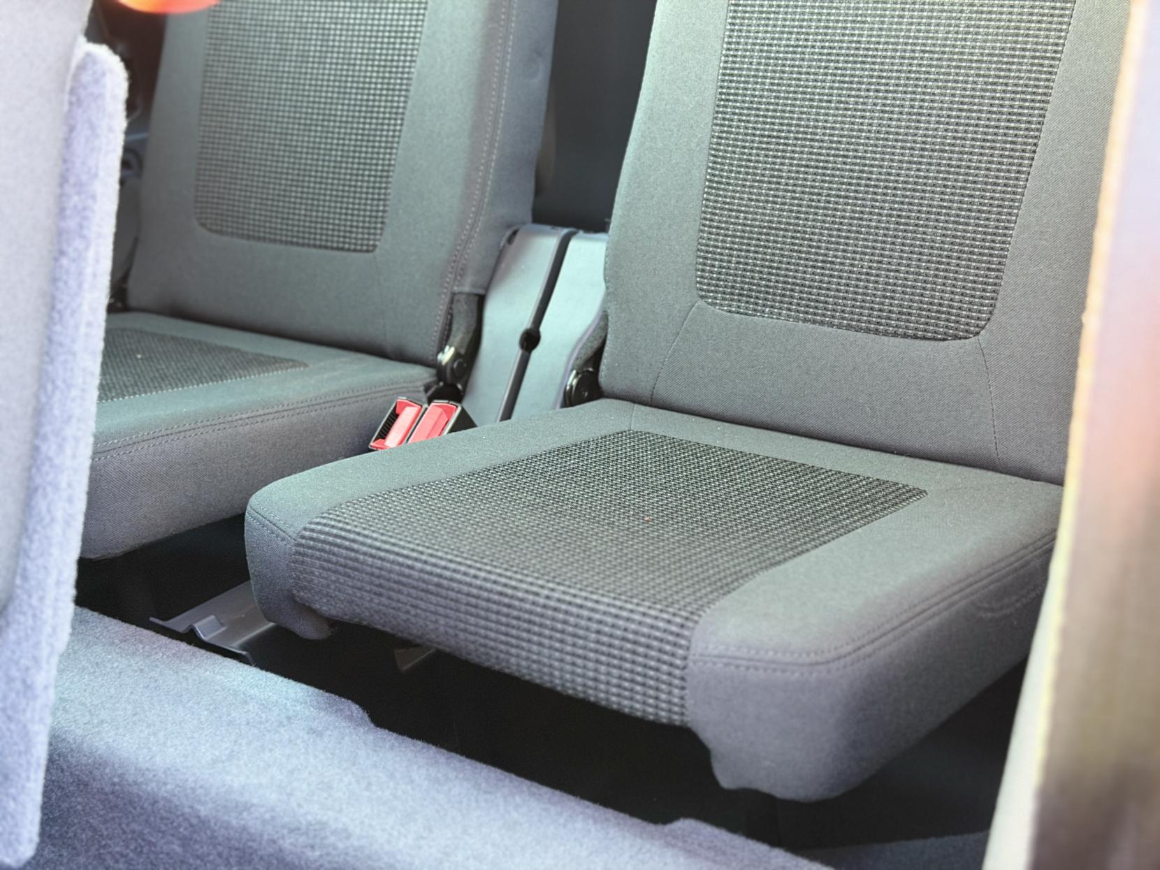 Peugeot 5008 1.6 THP Exclusive MPV 5dr Petrol Auto Euro 5 (156 ps)