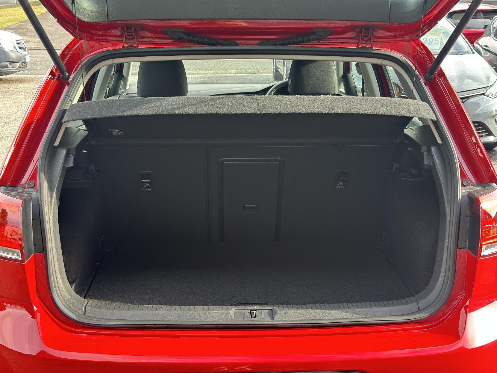 Volkswagen Golf 1.2 TSI BlueMotion Tech S Hatchback 5dr Petrol DSG Euro 5 (s/s) (105 ps)