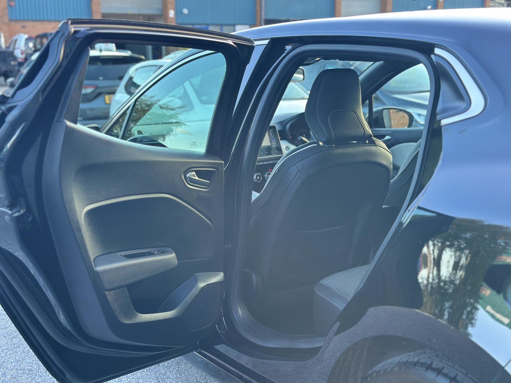 Renault Clio 1.0 TCe S Edition Hatchback 5dr Petrol Manual Euro 6 (s/s) (90 ps)