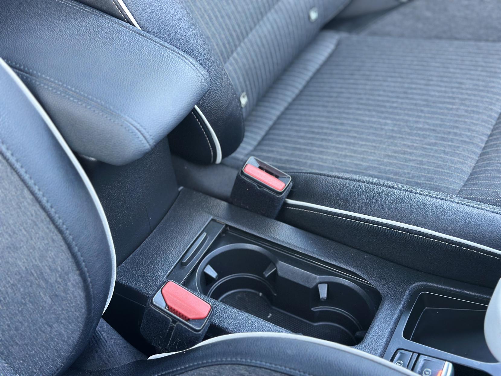 Renault Clio 1.0 TCe S Edition Hatchback 5dr Petrol Manual Euro 6 (s/s) (90 ps)