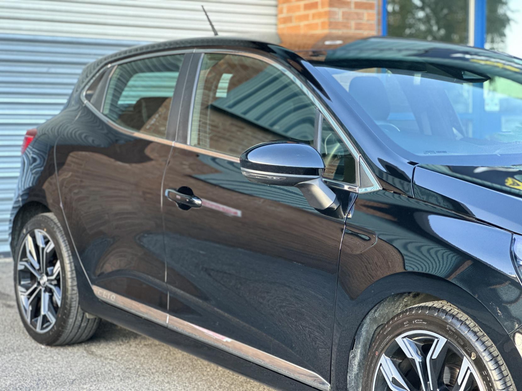 Renault Clio 1.0 TCe S Edition Hatchback 5dr Petrol Manual Euro 6 (s/s) (90 ps)