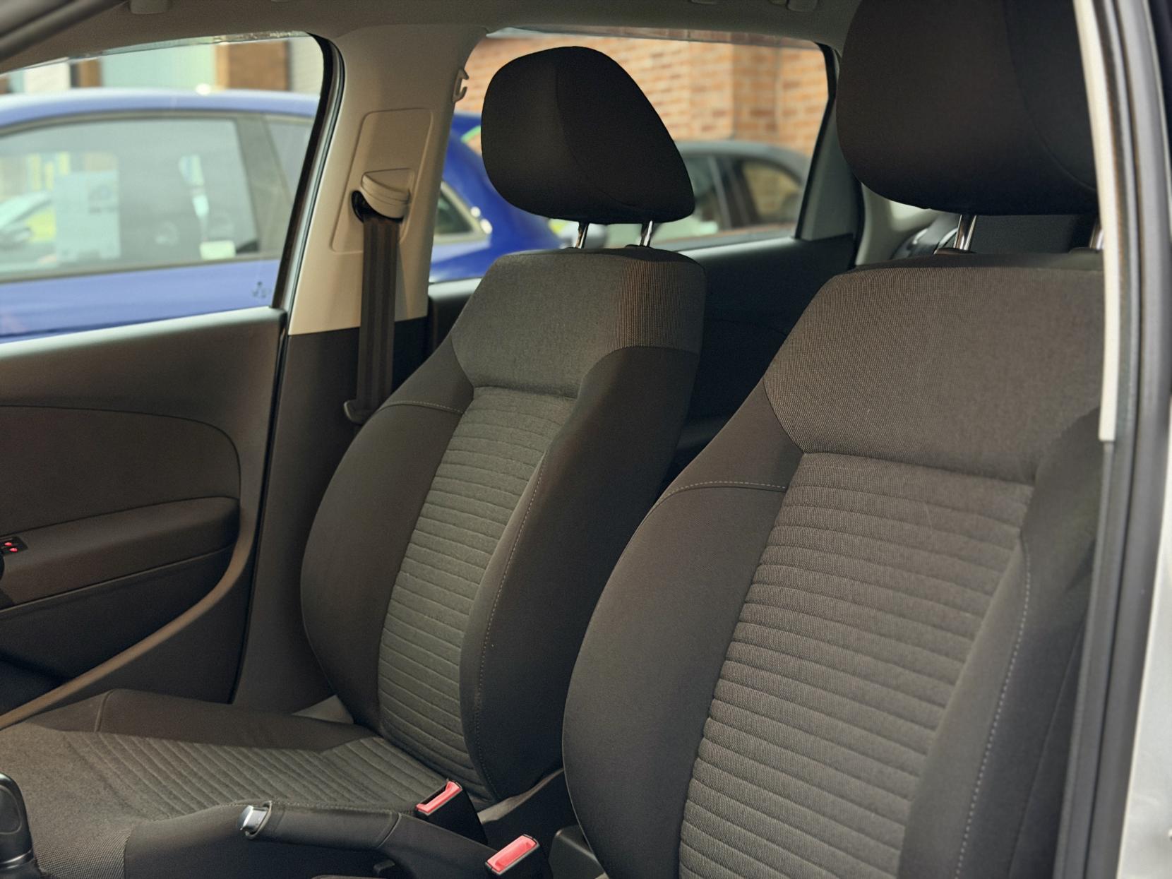 Volkswagen Polo 1.2 Hatchback (2009 - 2014)