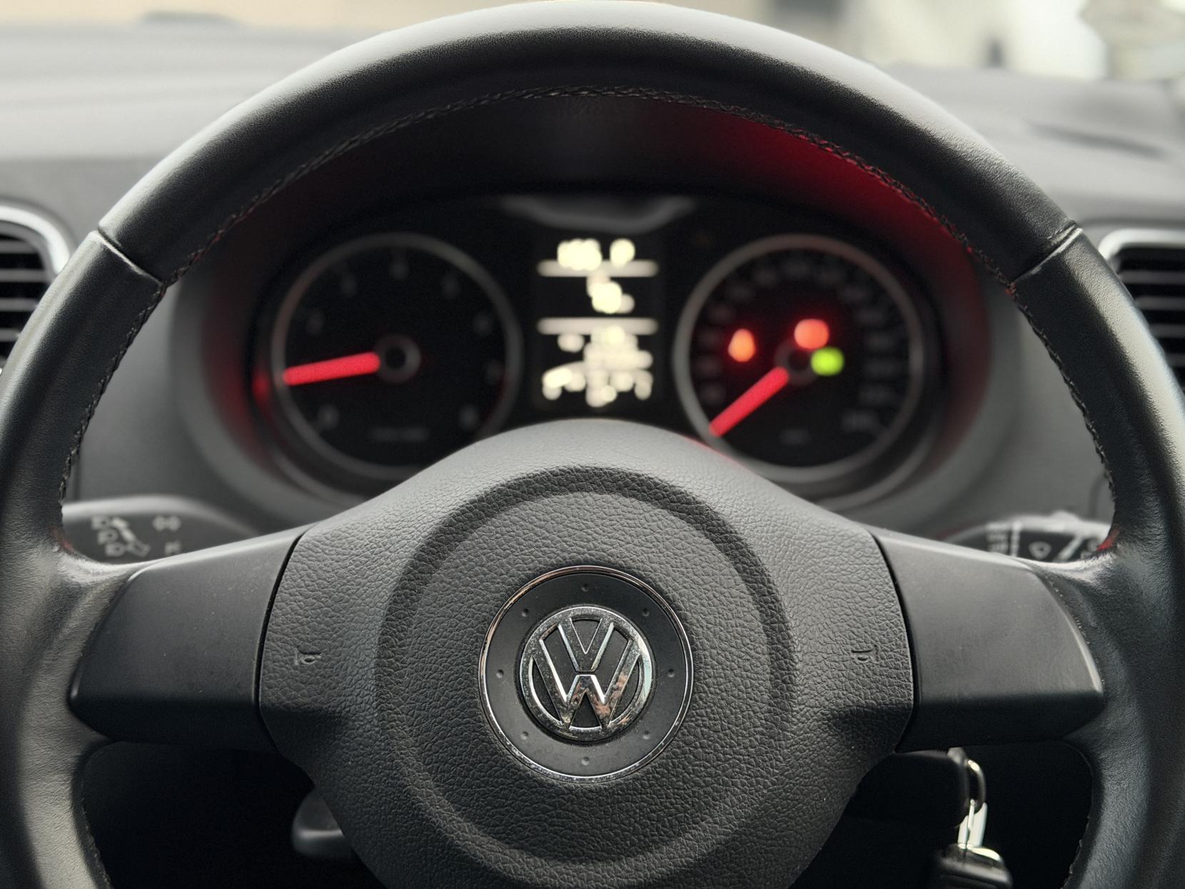 Volkswagen Polo 1.2 Hatchback (2009 - 2014)