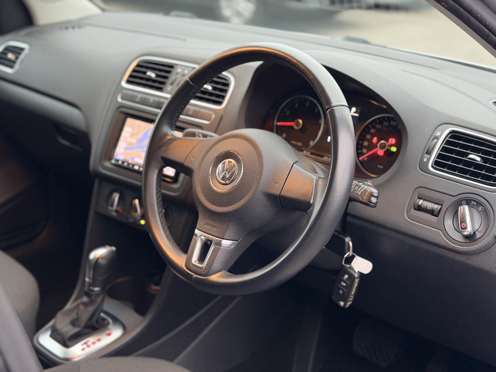 Volkswagen Polo 1.2 Hatchback (2009 - 2014)