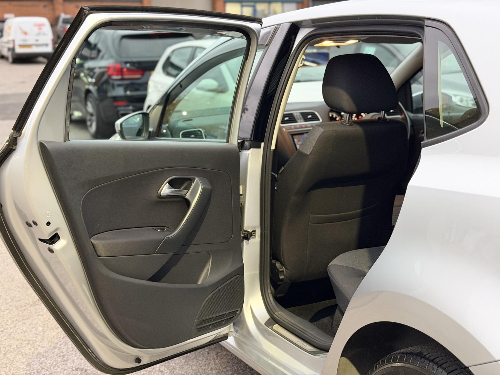 Volkswagen Polo 1.2 Hatchback (2009 - 2014)