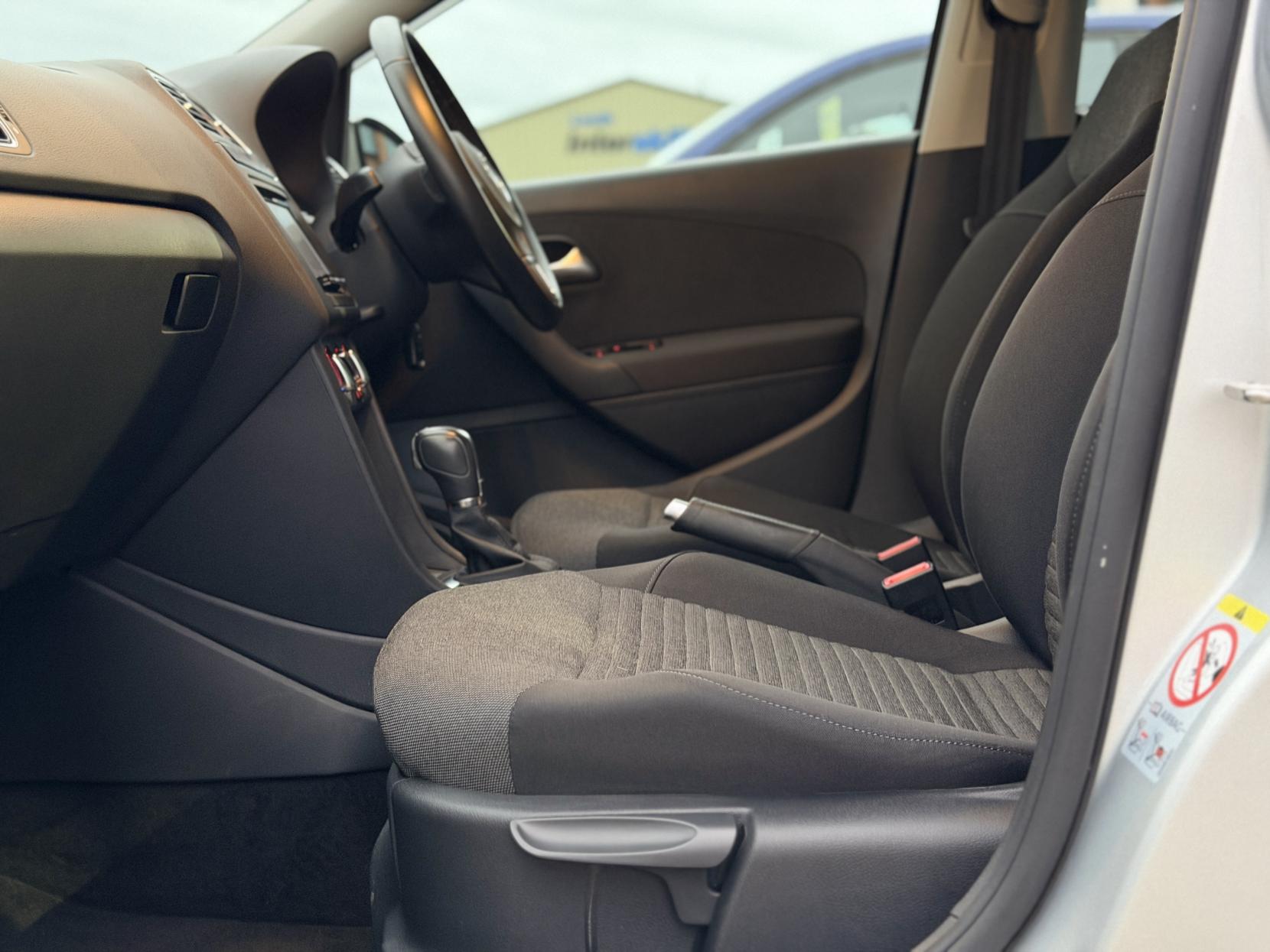 Volkswagen Polo 1.2 Hatchback (2009 - 2014)