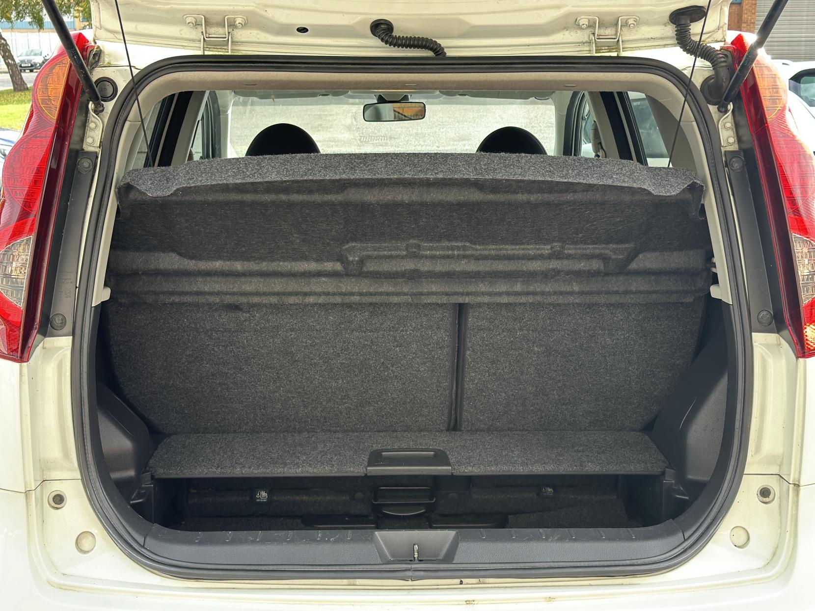 Nissan Note 1.5 dCi n-tec Hatchback 5dr Diesel Manual Euro 5 (90 ps)