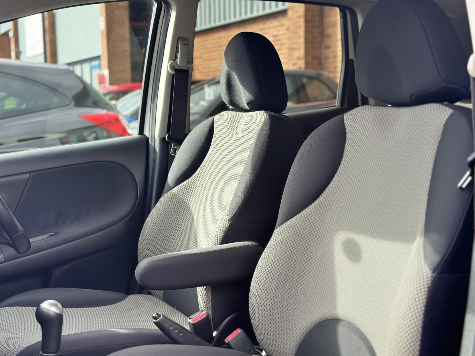 Nissan Note 1.5 dCi n-tec Hatchback 5dr Diesel Manual Euro 5 (90 ps)