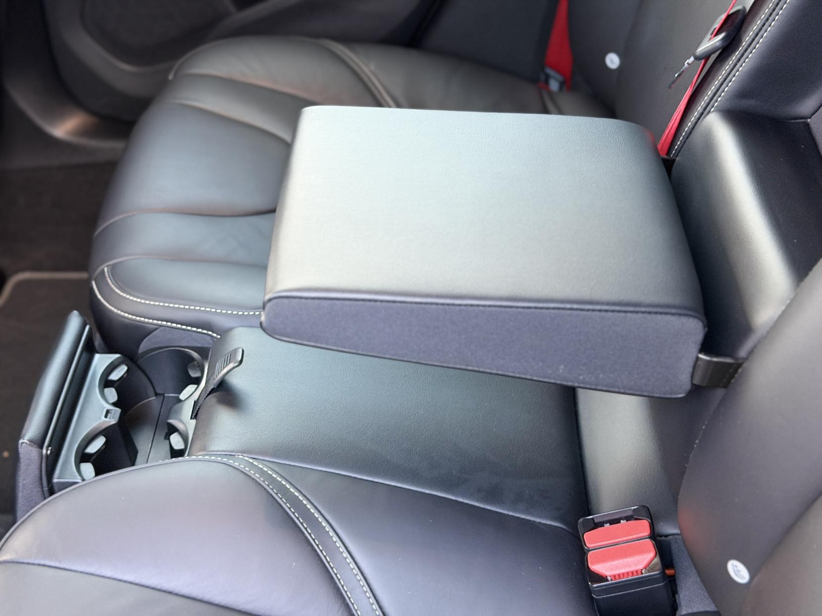 Volvo V40 T5 R-Design Carbon Edition