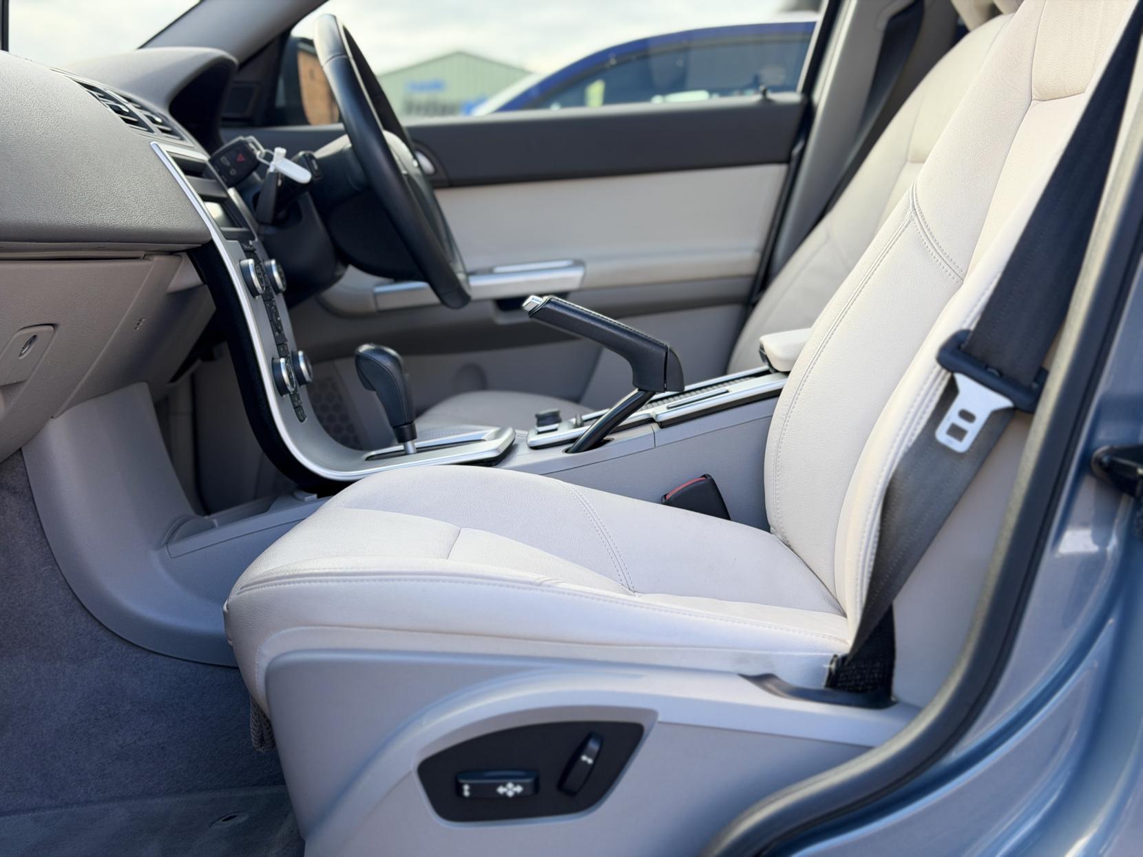 Volvo S40 2.0 CLASSIC Saloon (2007 - 2013)