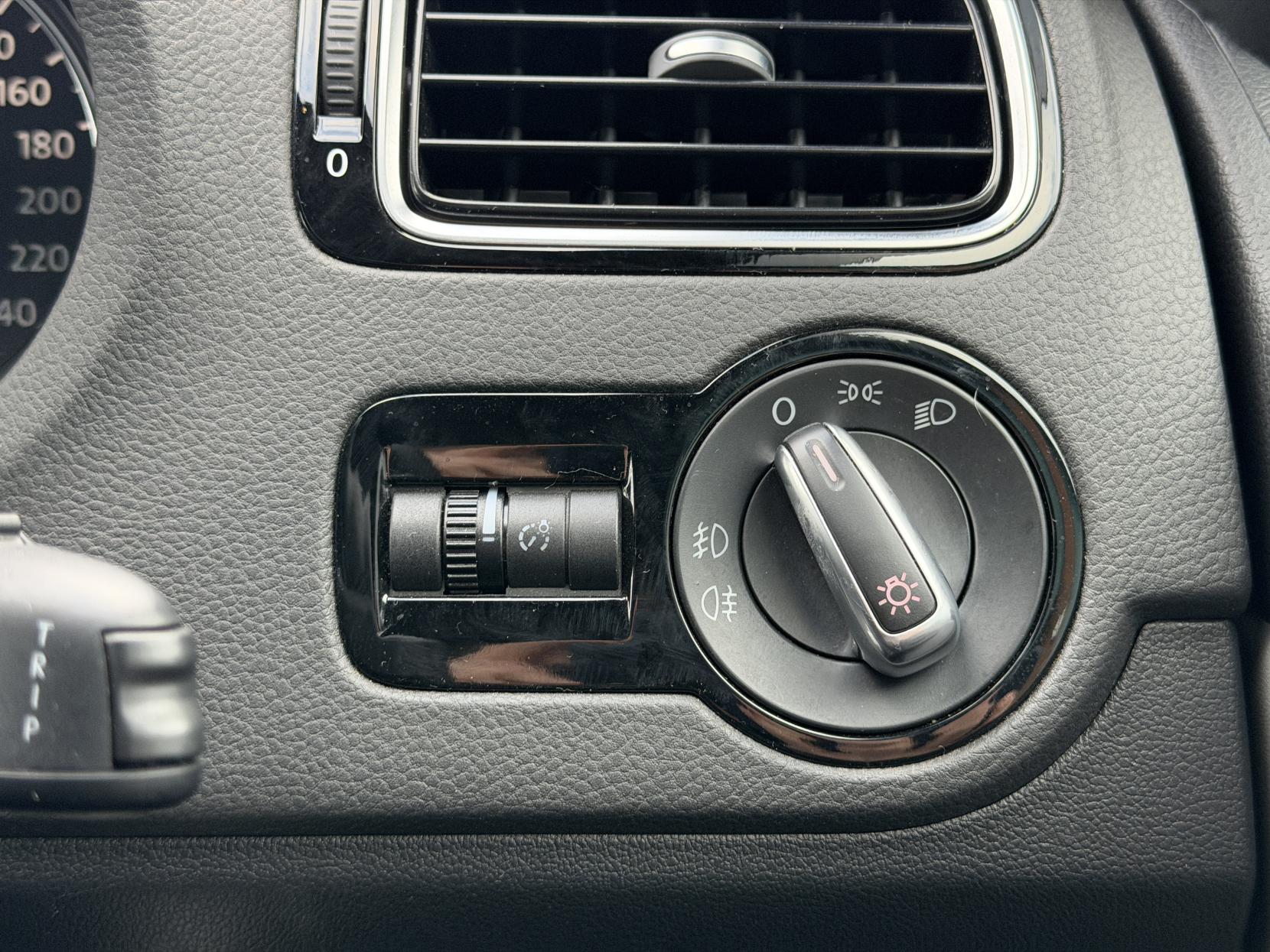 Volkswagen Polo 1.4 TSI BlueMotion Tech ACT BlueGT Hatchback 5dr Petrol DSG Euro 6 (s/s) (150 ps)