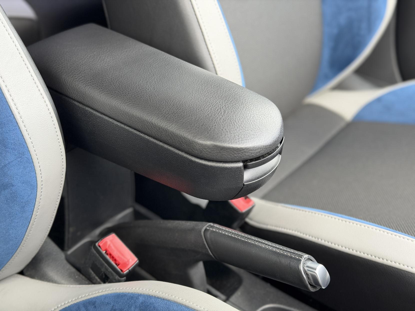 Volkswagen Polo 1.4 TSI BlueMotion Tech ACT BlueGT Hatchback 5dr Petrol DSG Euro 6 (s/s) (150 ps)