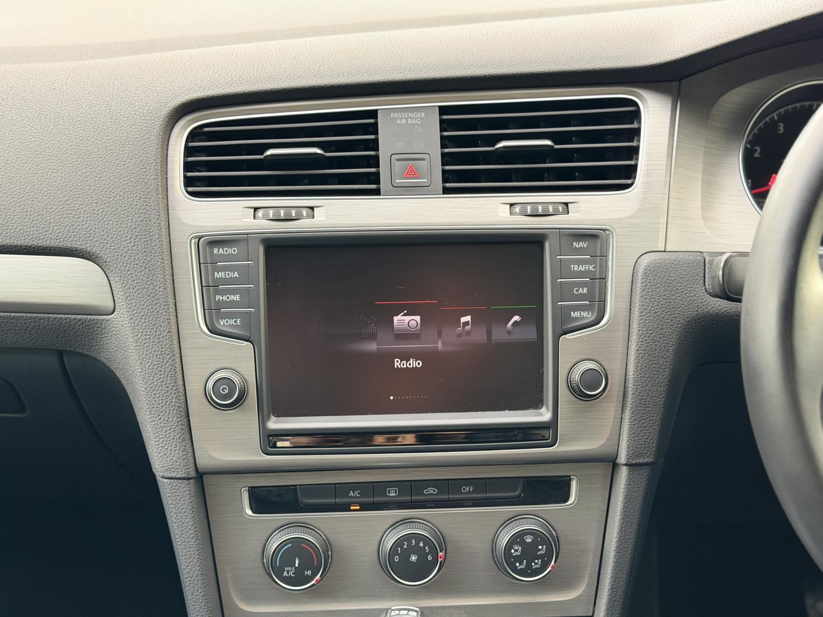 Volkswagen Golf 1.2 TSI BlueMotion Tech S Estate 5dr