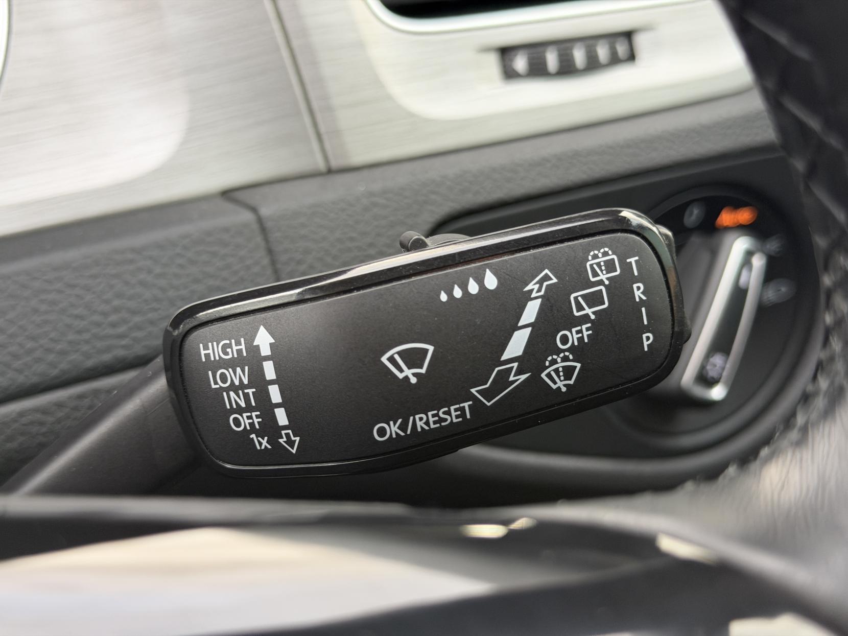 Volkswagen Golf 1.2 TSI BlueMotion Tech S Estate 5dr