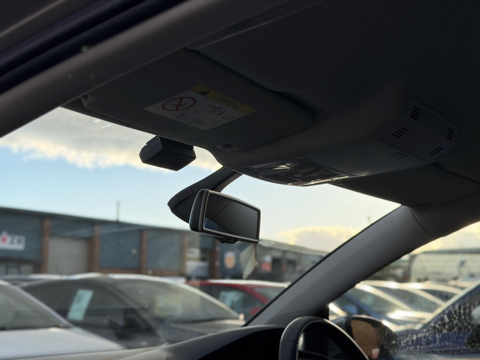 Volkswagen Golf 1.2 TSI BlueMotion Tech S Estate 5dr