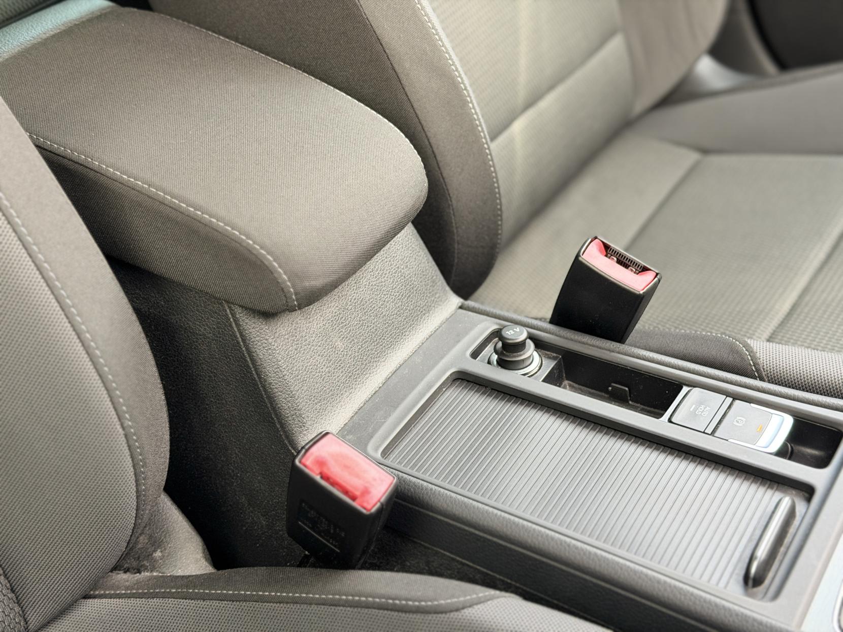 Volkswagen Golf 1.2 TSI BlueMotion Tech S Estate 5dr