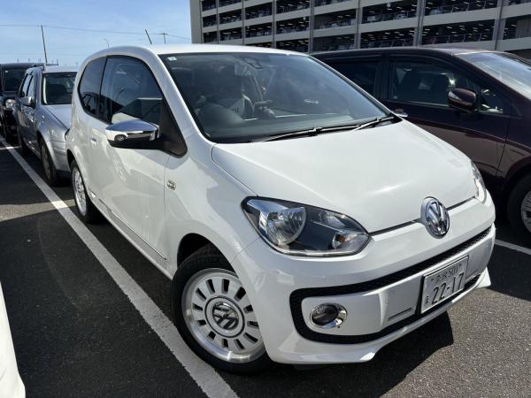 Volkswagen up! 1.0 up! White Hatchback (2011 - 2017)