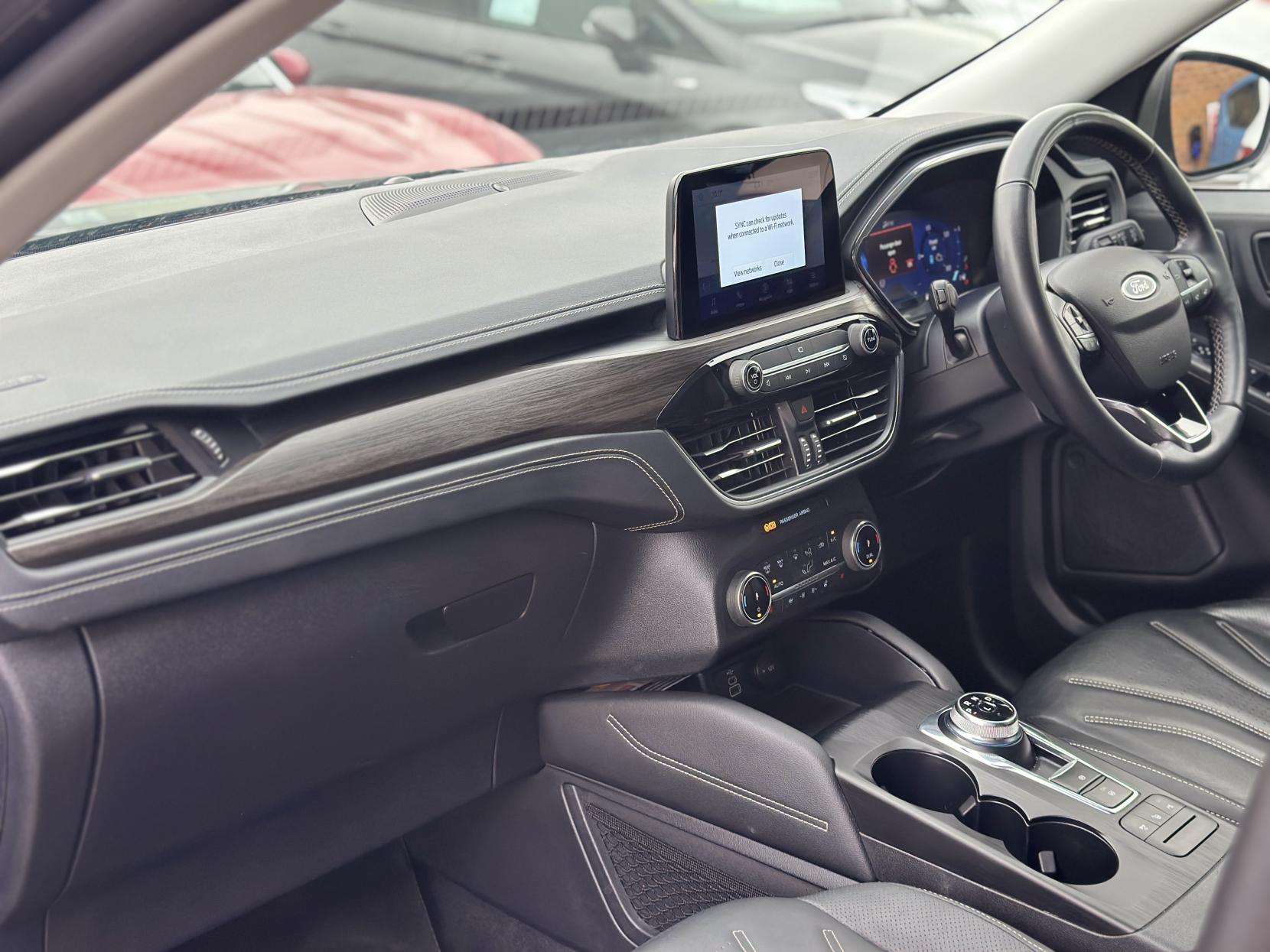 Ford Kuga 2.5h Duratec Vignale SUV 5dr Petrol Hybrid CVT Euro 6 (s/s) (190 ps)