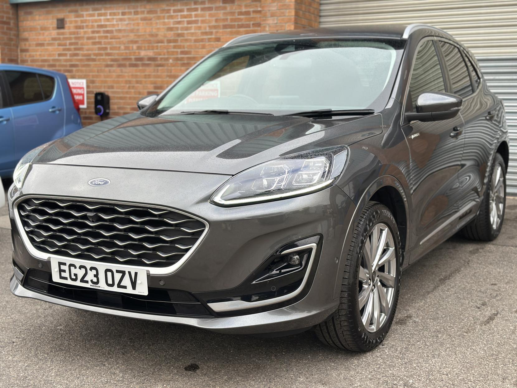 Ford Kuga 2.5h Duratec Vignale SUV 5dr Petrol Hybrid CVT Euro 6 (s/s) (190 ps)