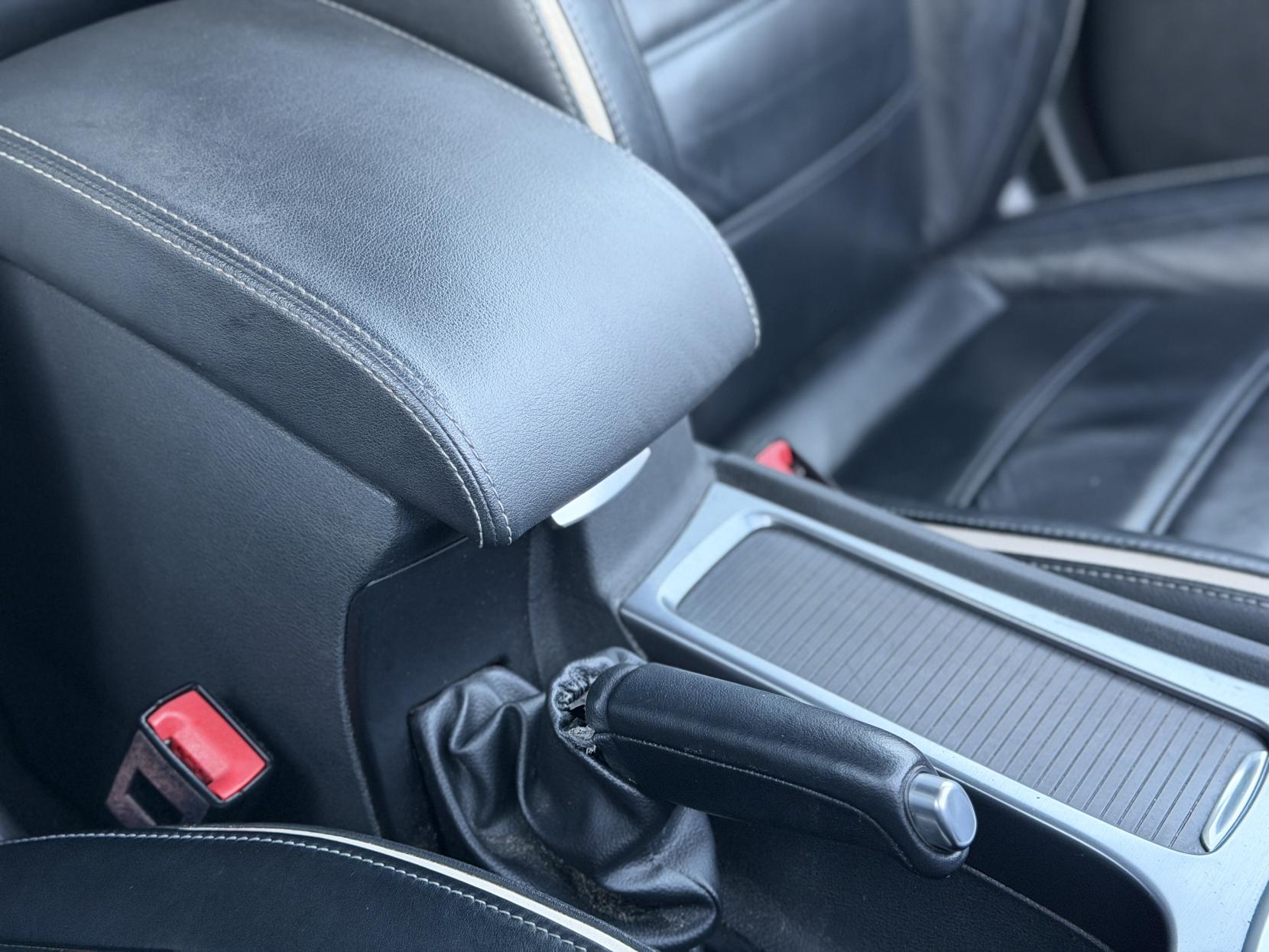 Ford Mondeo 2.0 TDCi Titanium X Business Edition Estate 5dr Diesel Powershift Euro 5 (140 ps)